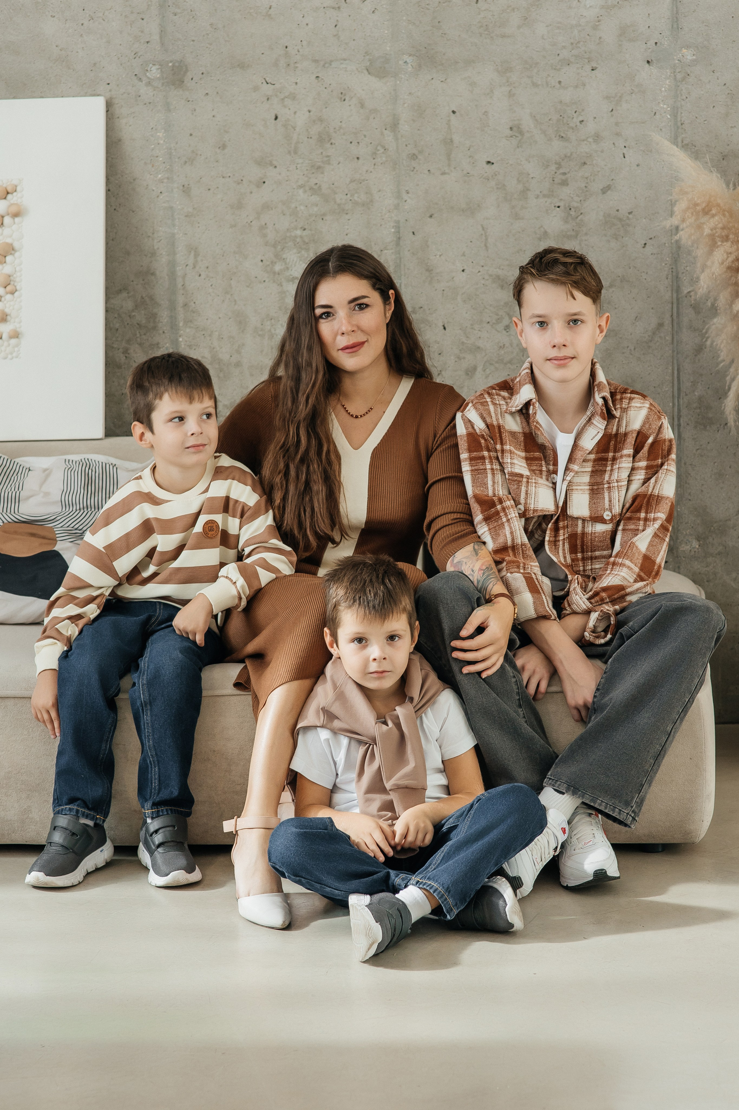 Большая и дружная семья, 3 поколения. Семейный фотограф в Москве Наталья Чуб, заказать Фотокнигу