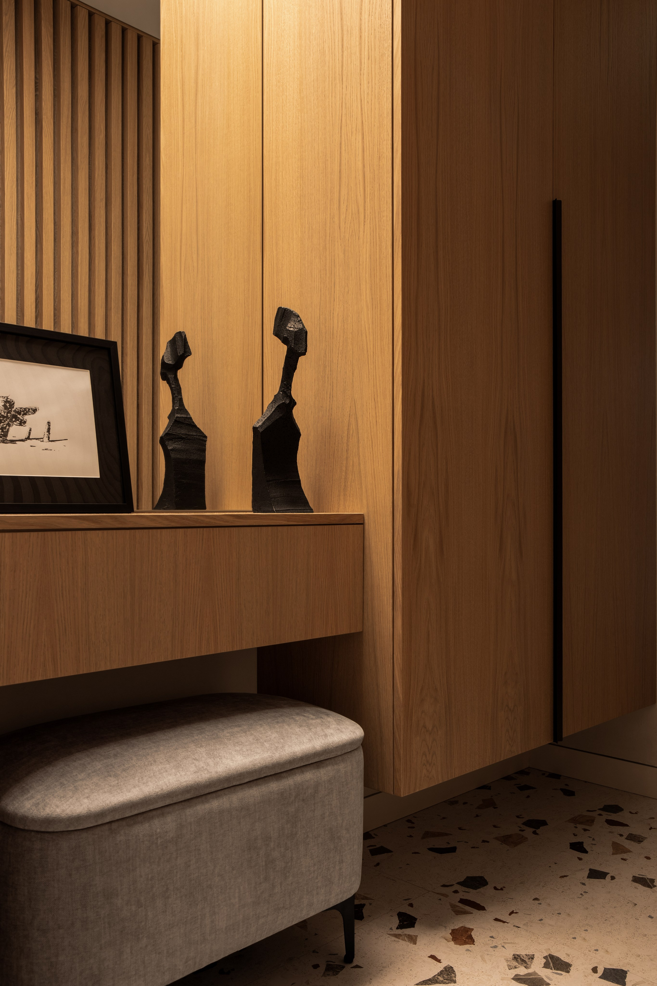 Ян Покотило — Арбат. Roman Yakunin — interior photographer in Almaty, Kazakhstan