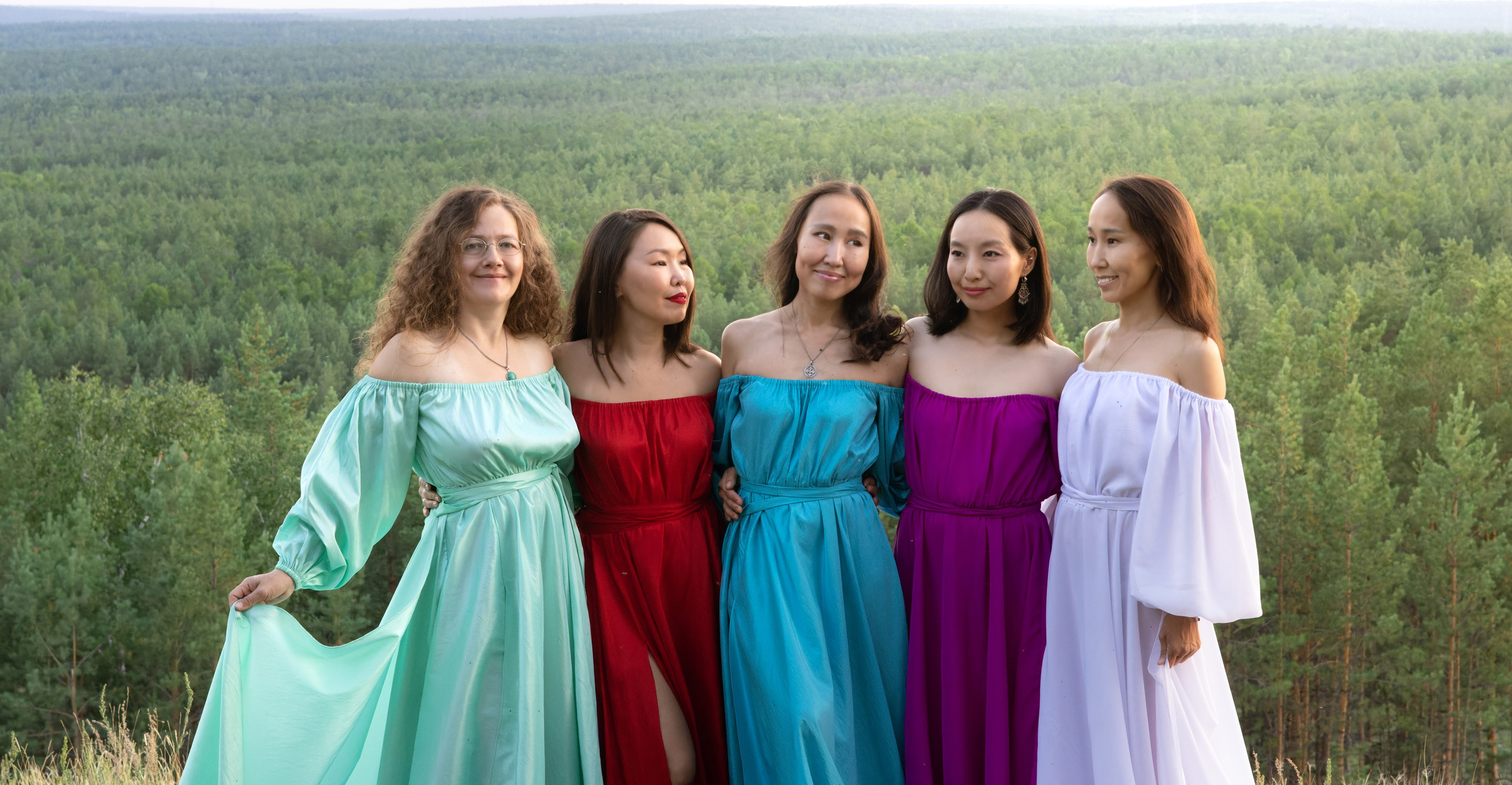 Подружки. Фотограф Якутск Зоя Николаева