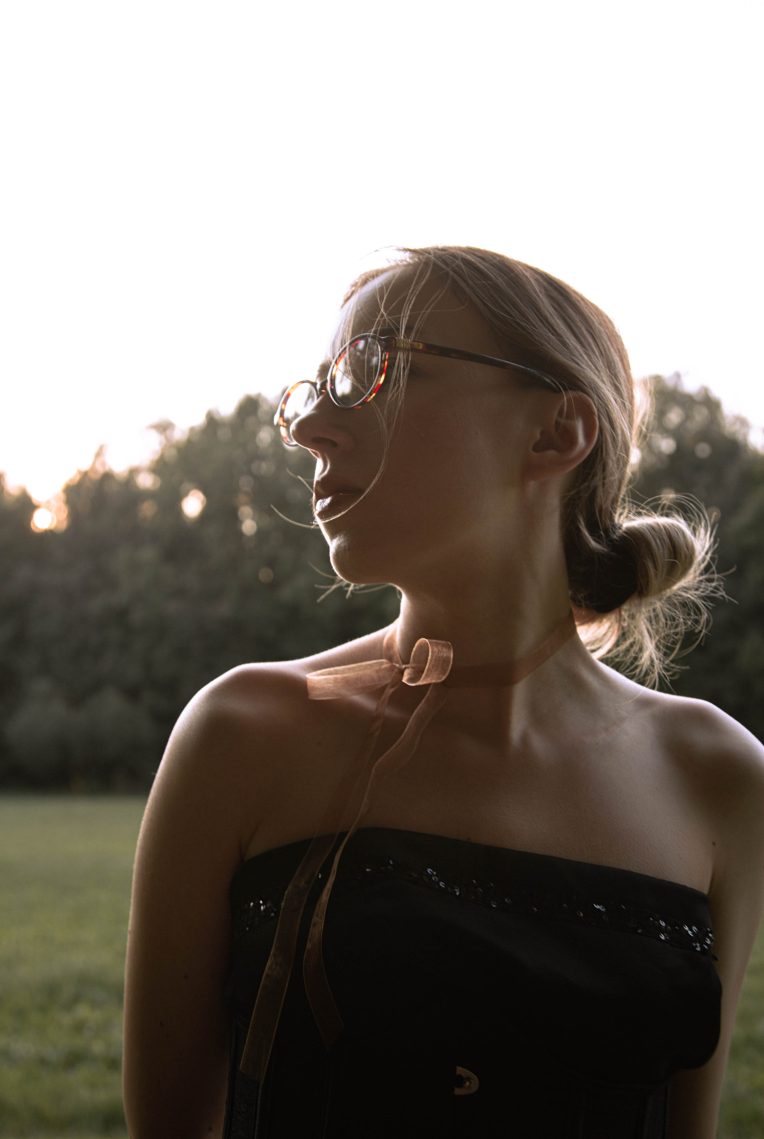 Black dress. DINA MOREVA photography
