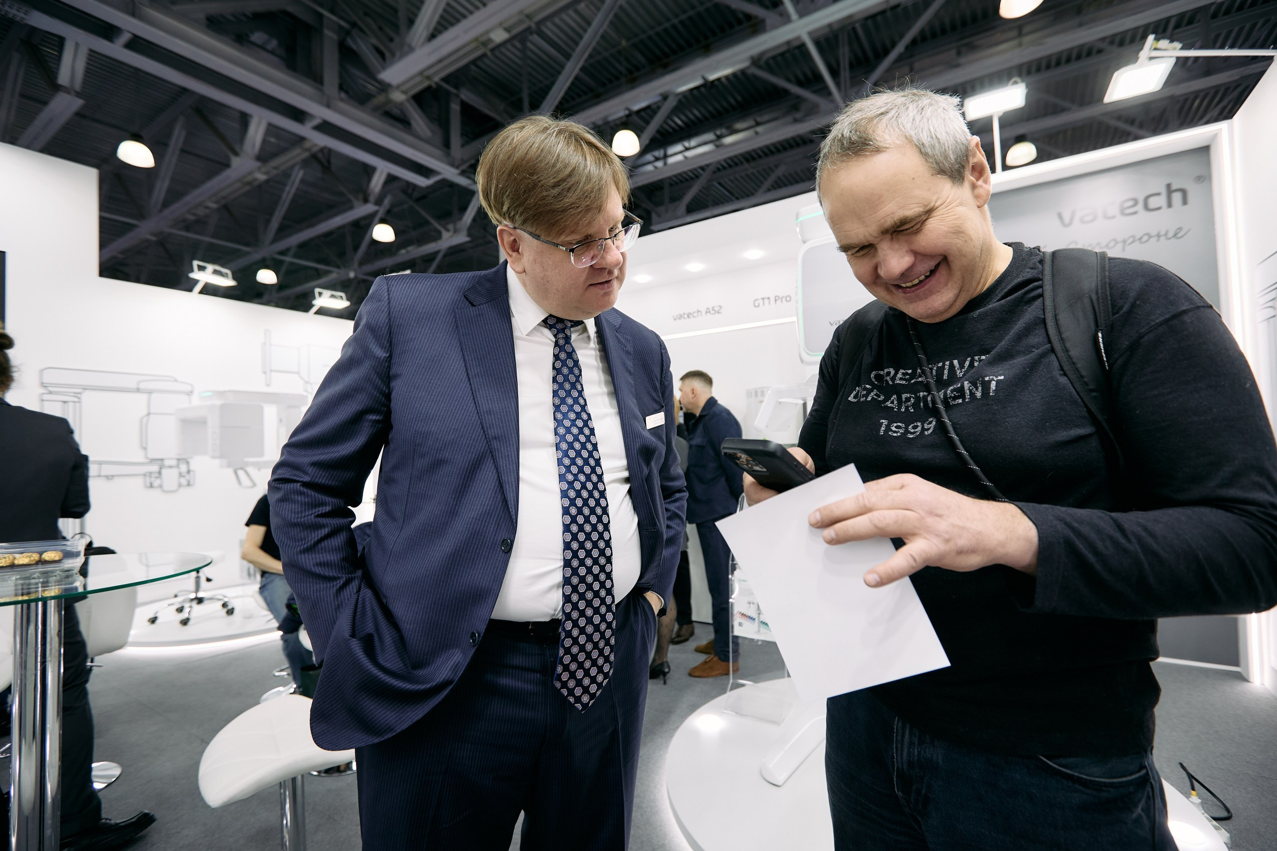 Дентал Салон 2026: Vatech. Свадебный и репортажный фотограф Дмитрий Кононенко