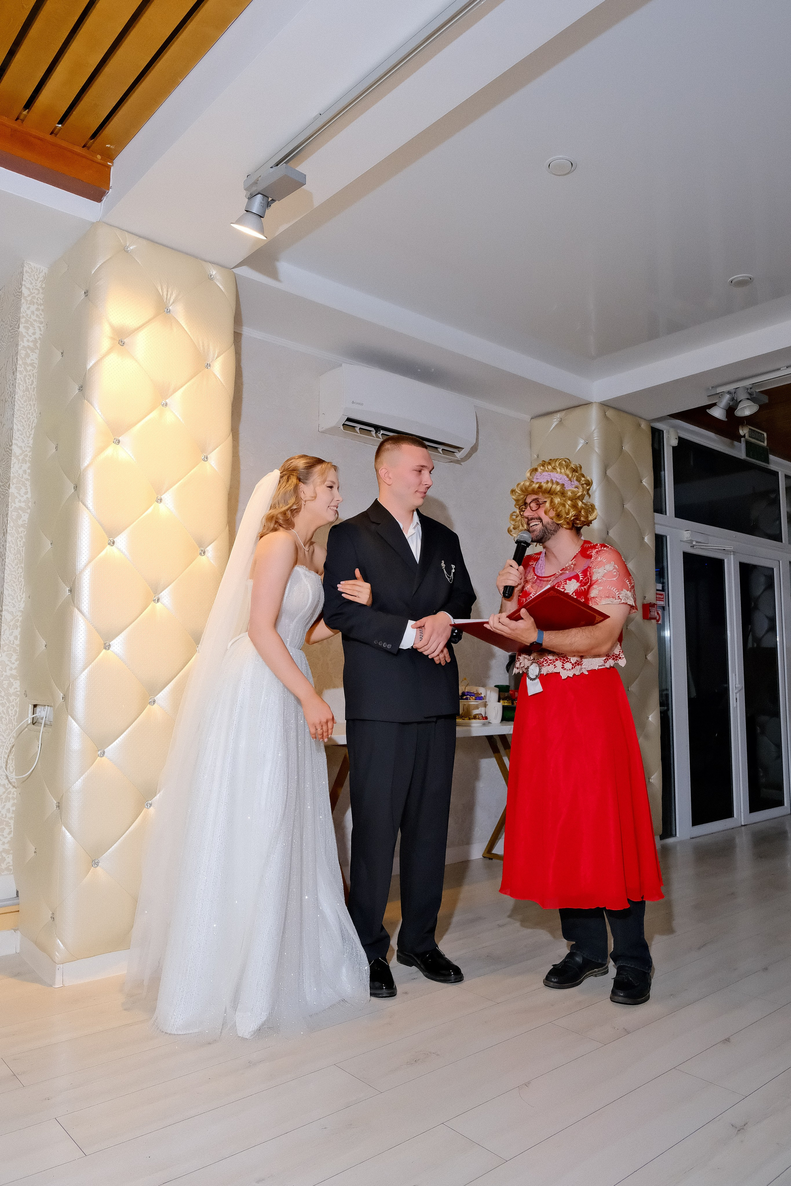 Репортаж. Фотограф и видеограф в Омск/Москва Сащенко Лера