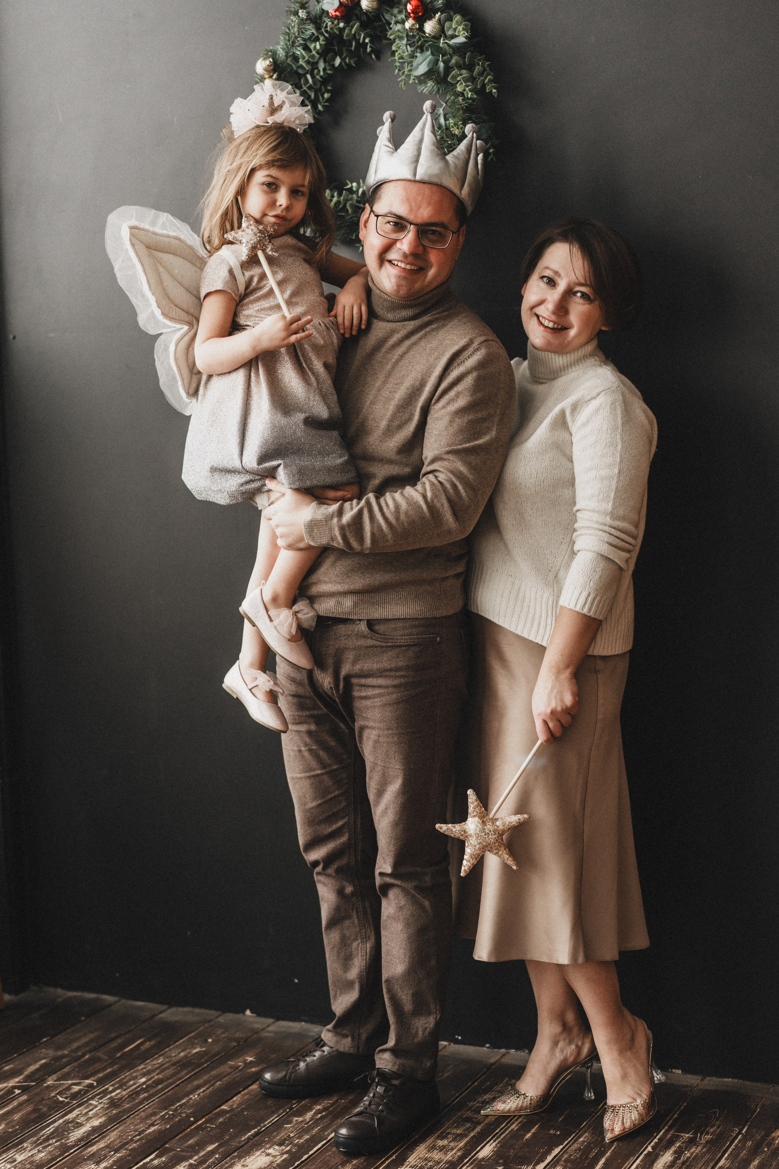 Лиза, Дима и малышка Даша в ожидании Нового года. Семейный и детский фотограф и видеограф в Москве, Серпухове и Тарусе Валерия Сорокина