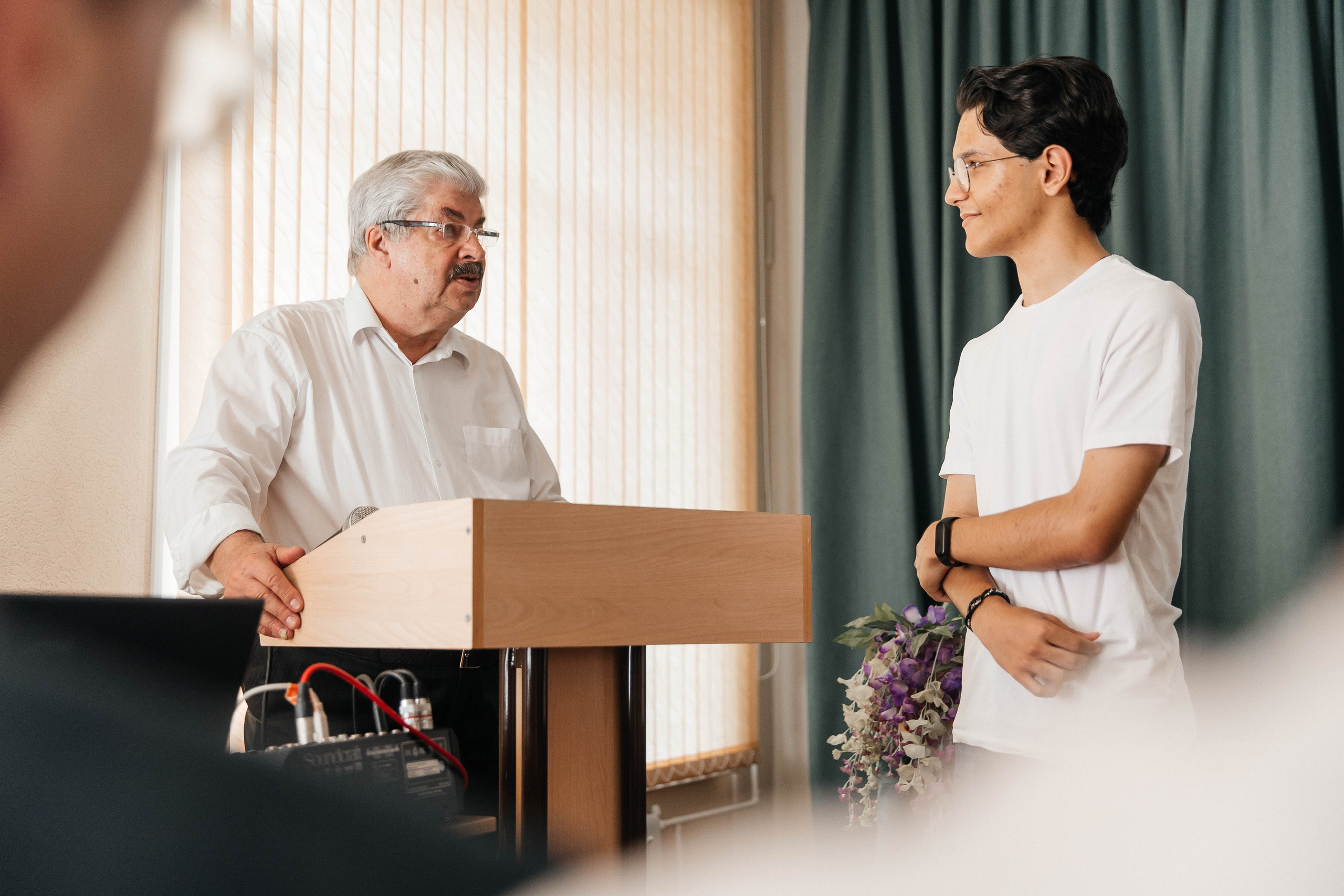 Гимназия Пеленг. _Carpe diem_