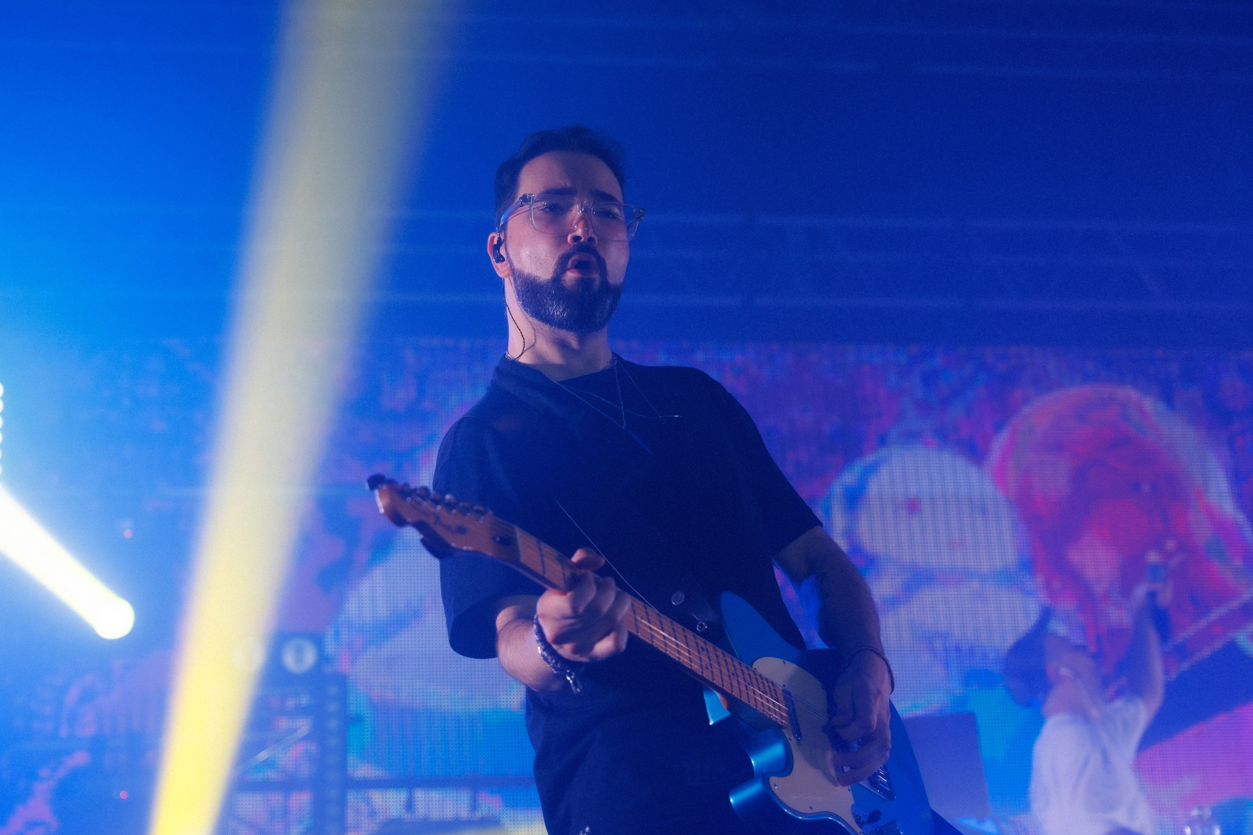 Фотоотчёт и репортаж с концерта группы GAYAZOV$ BROTHER$. Красильников Евгений — профессиональный фотограф в Ростове-на-Дону