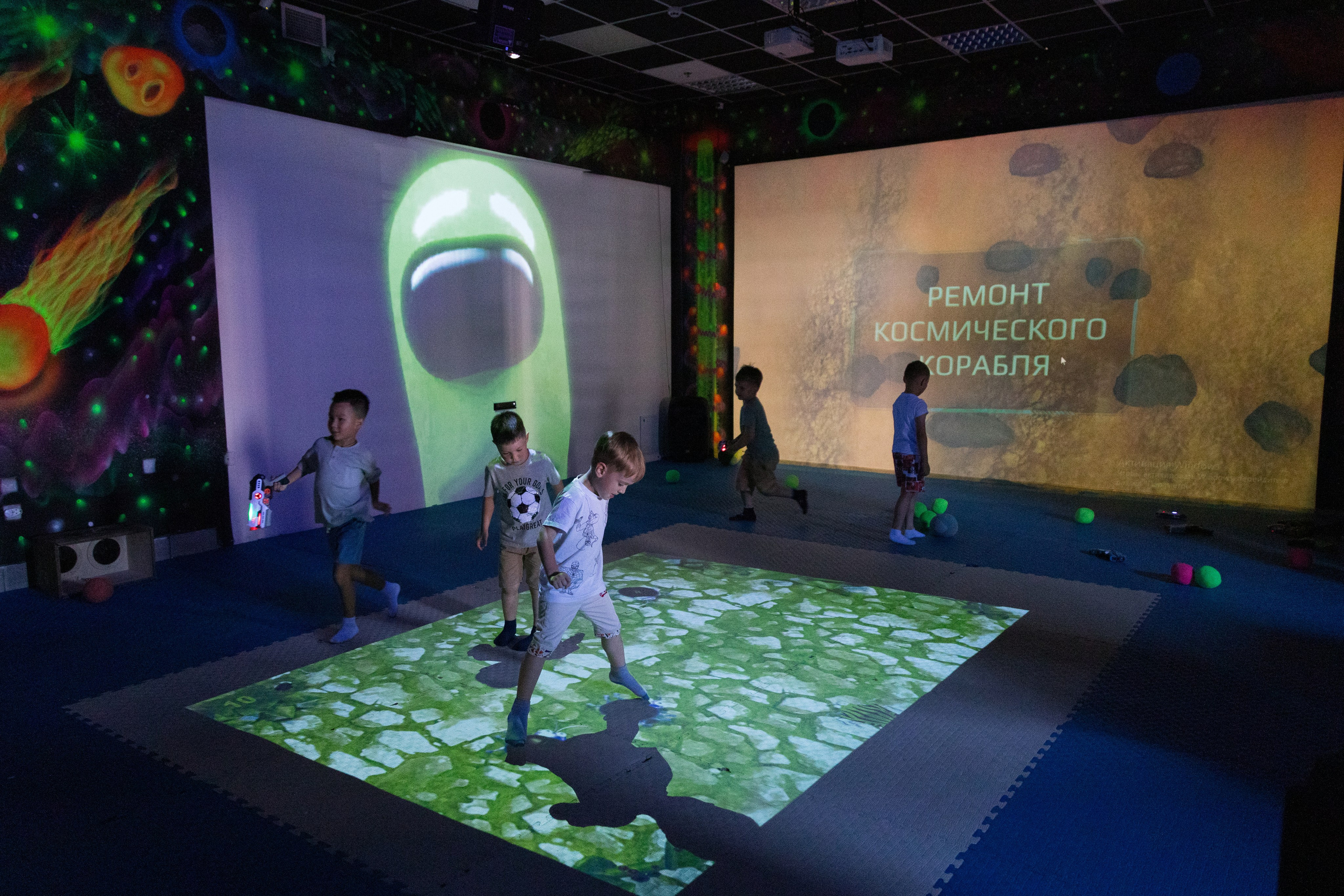 День рождения Феди, 5 лет. НЕОПАРК. Детский и контент фотограф Надя Волкова Санкт-Петербург