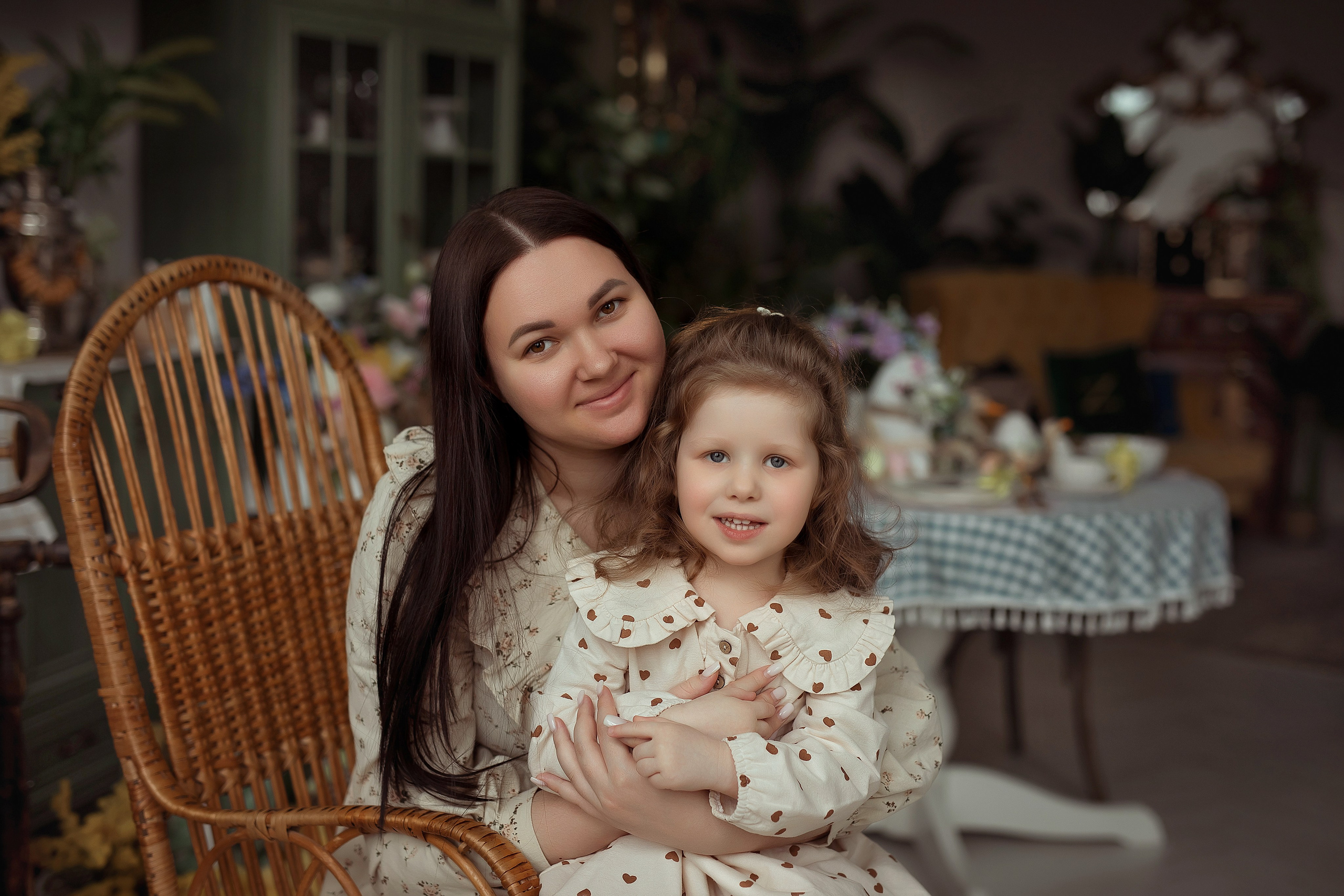 Марина и Есения. Фотограф на крещение и венчание