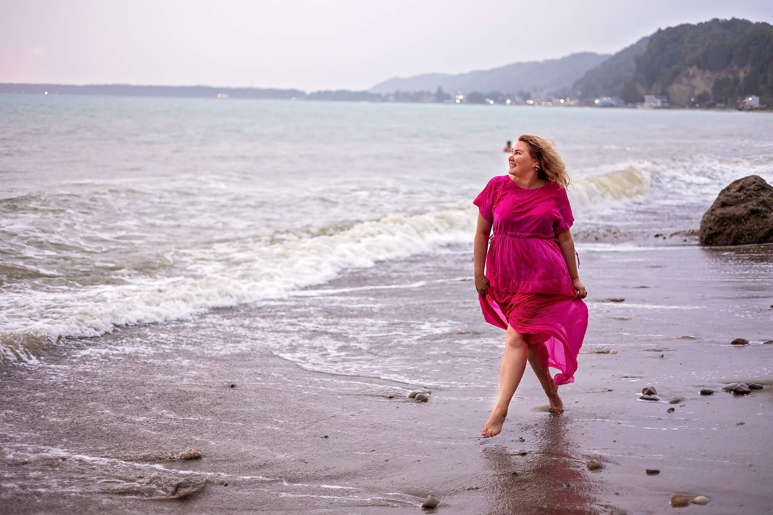 Девушка и море. Свадебный и семейный фотограф в Абхазии Эля Цишба