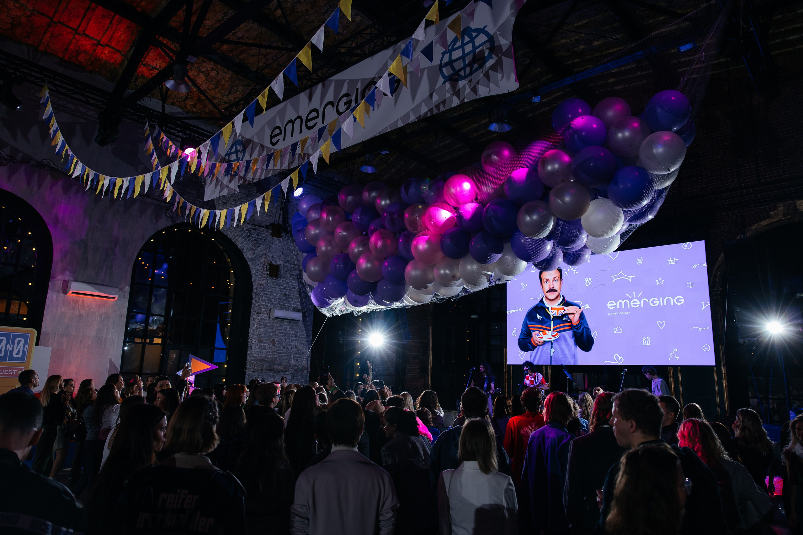 Emerging Travel Group / Тед Лассо. Свадебный и семейный фотограф