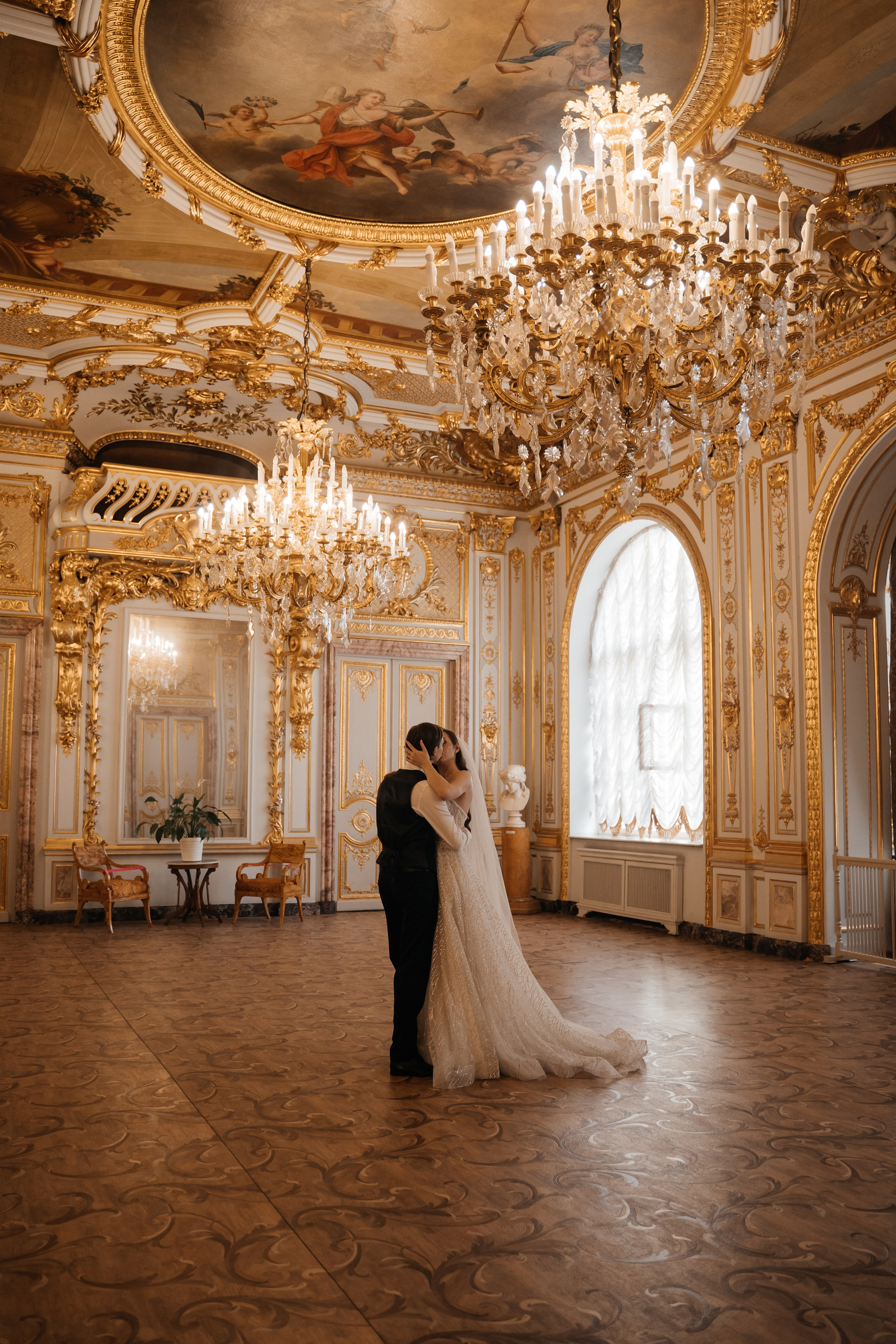 Wedding «A long walk». Свадебные фотограф и видеограф Наталья и Анатолий Новиковы СПб