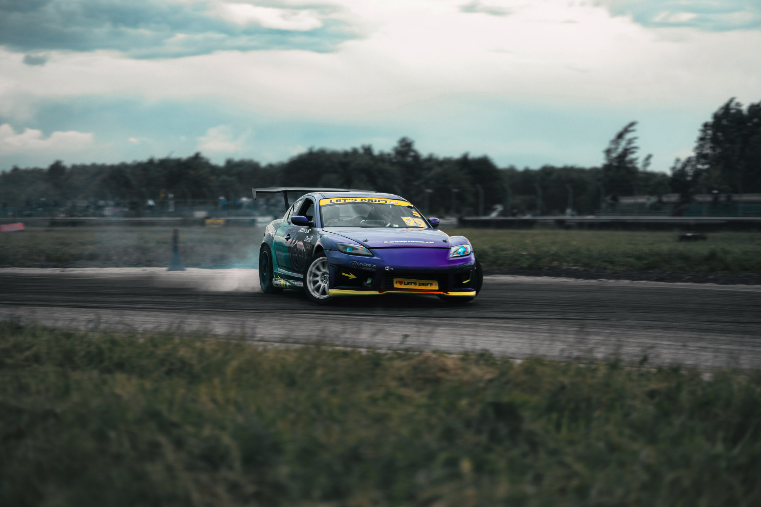 Фоторепортаж с «Больших Гонок» — дрифт, драг, звук