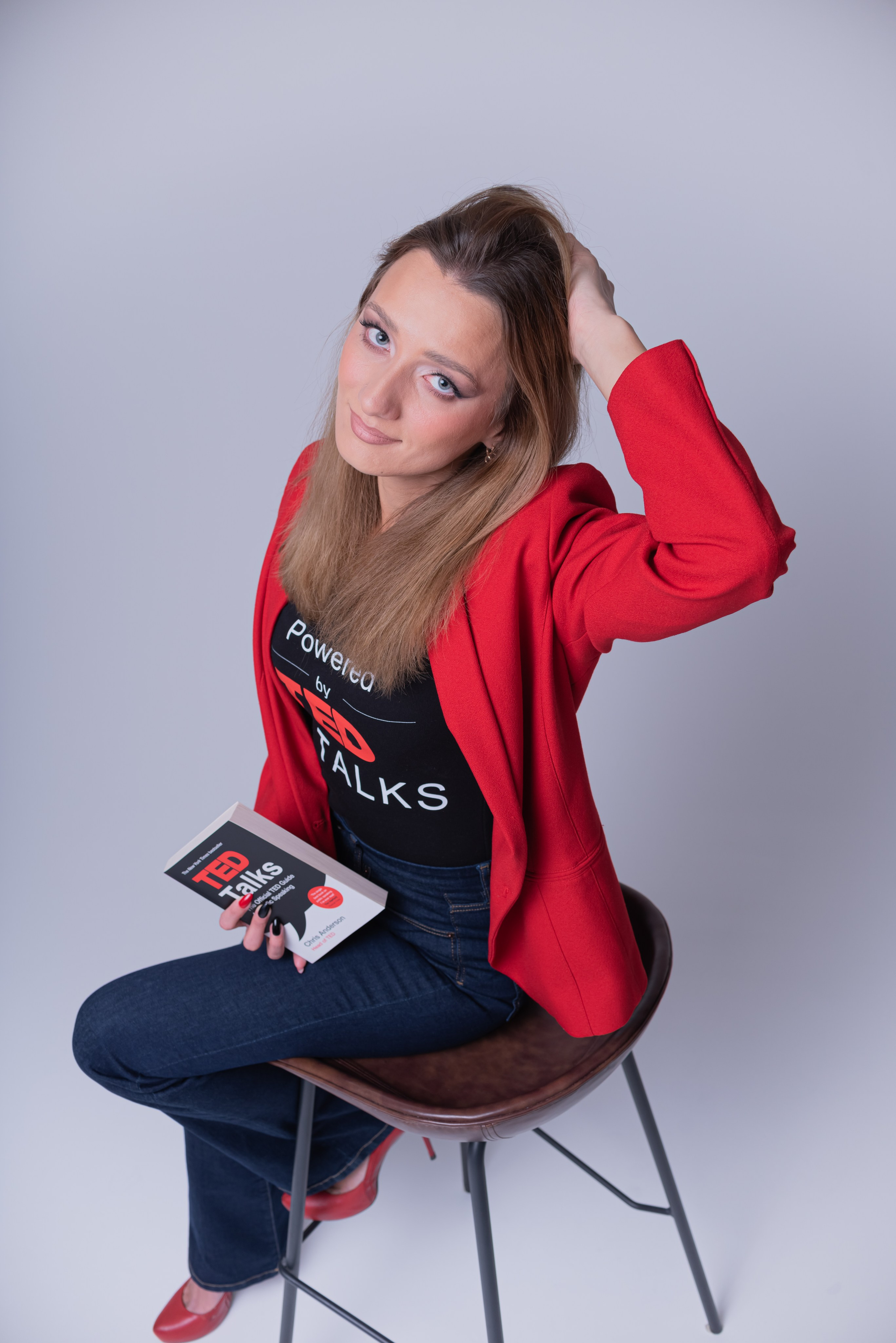 Фотосъемка контента для Яны — преподавателя английского языка. Свадебный и семейный фотограф Екатерина Пушан. Москва, Балашиха, Железнодорожный, Солнечногорск