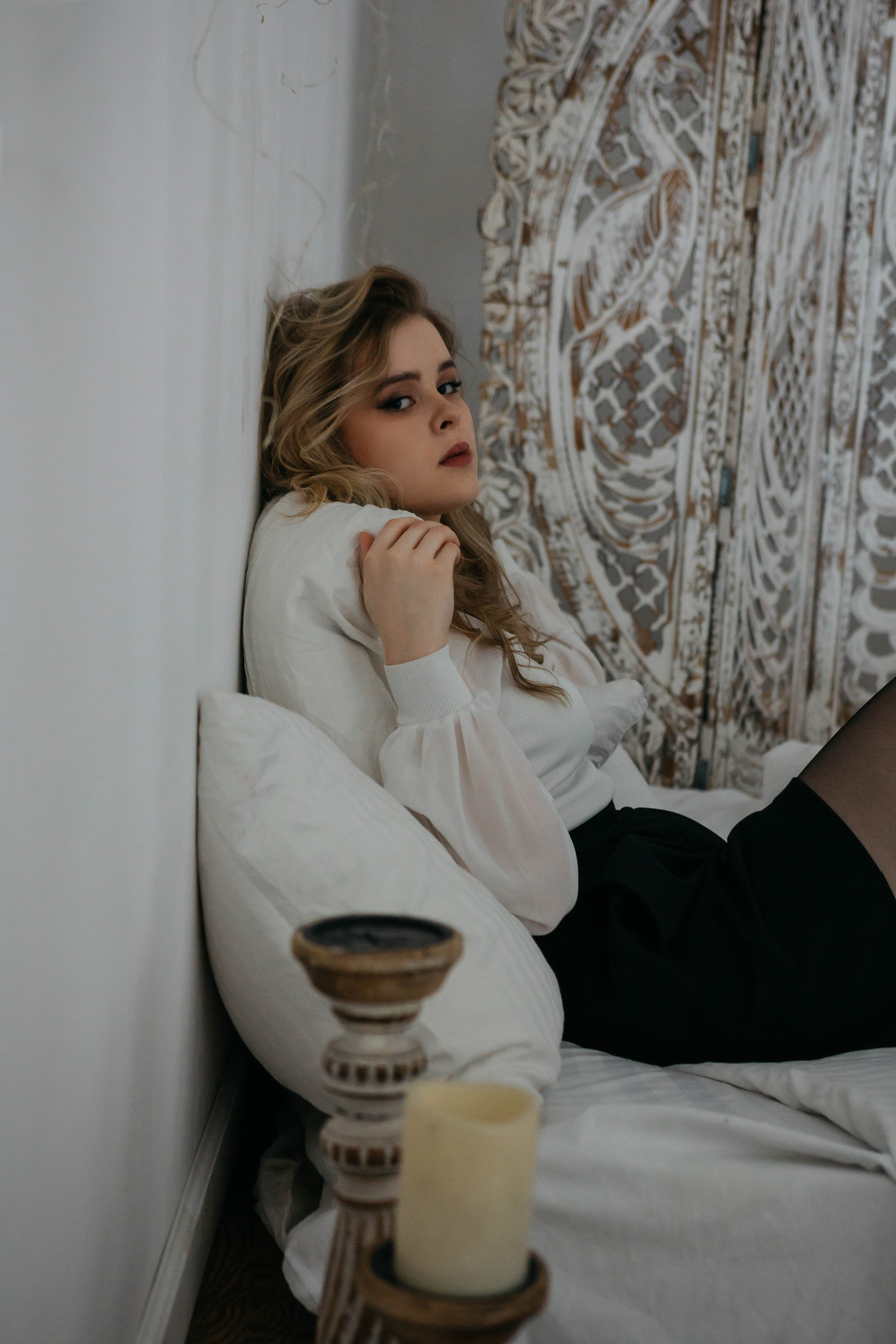 Девушка в студии. Свадебные и индивидуальные съемки в Санкт-Петербурге фотограф Анна Жирохова