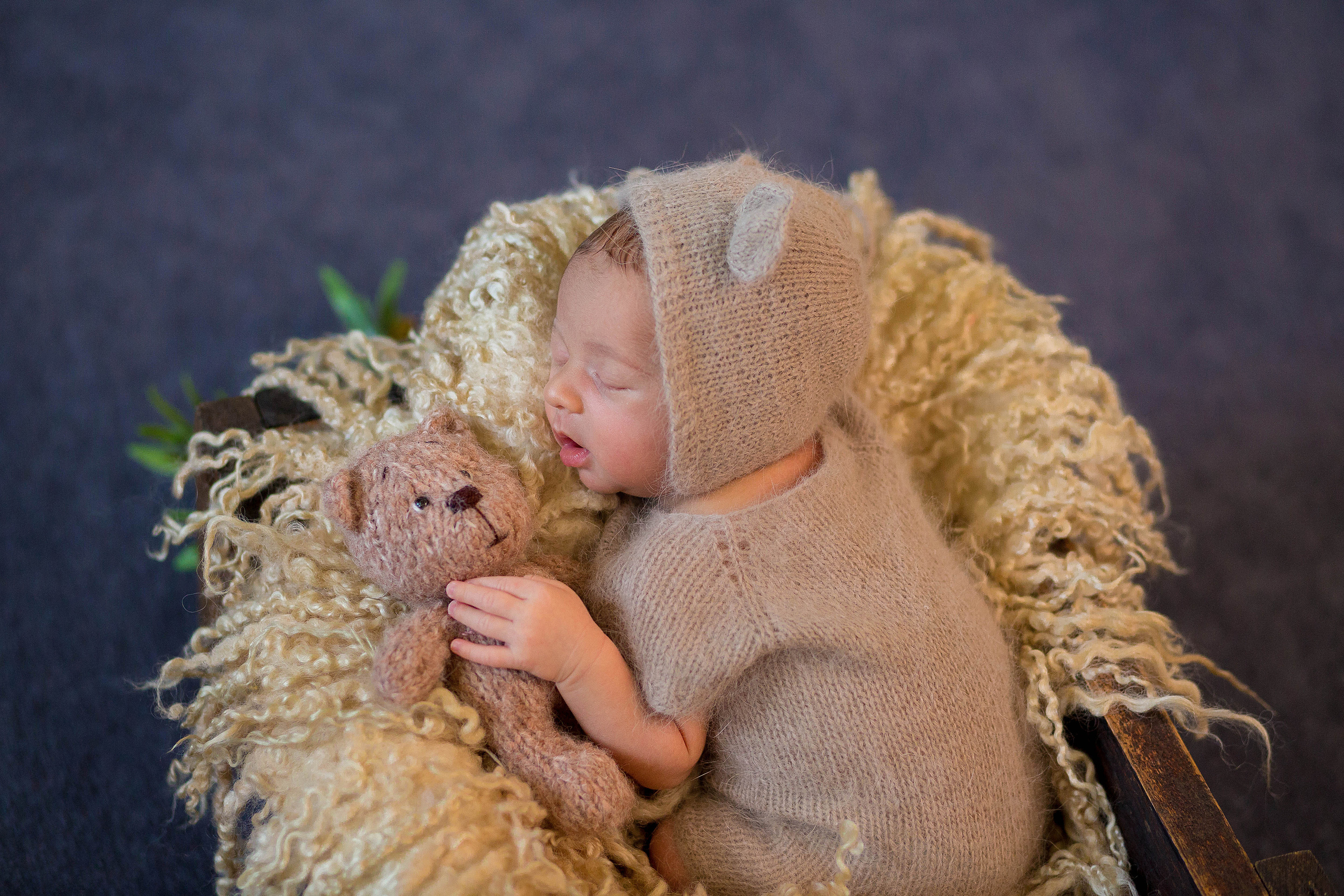 Новорожденные. Фотограф новорожденных в Симферополе Эльмира тизе