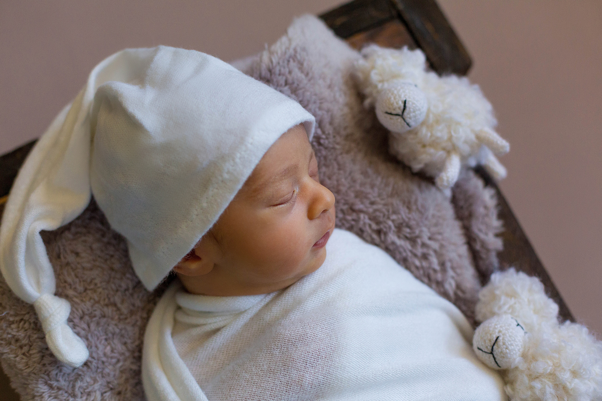 Новорожденные. Фотограф новорожденных в Симферополе Эльмира тизе