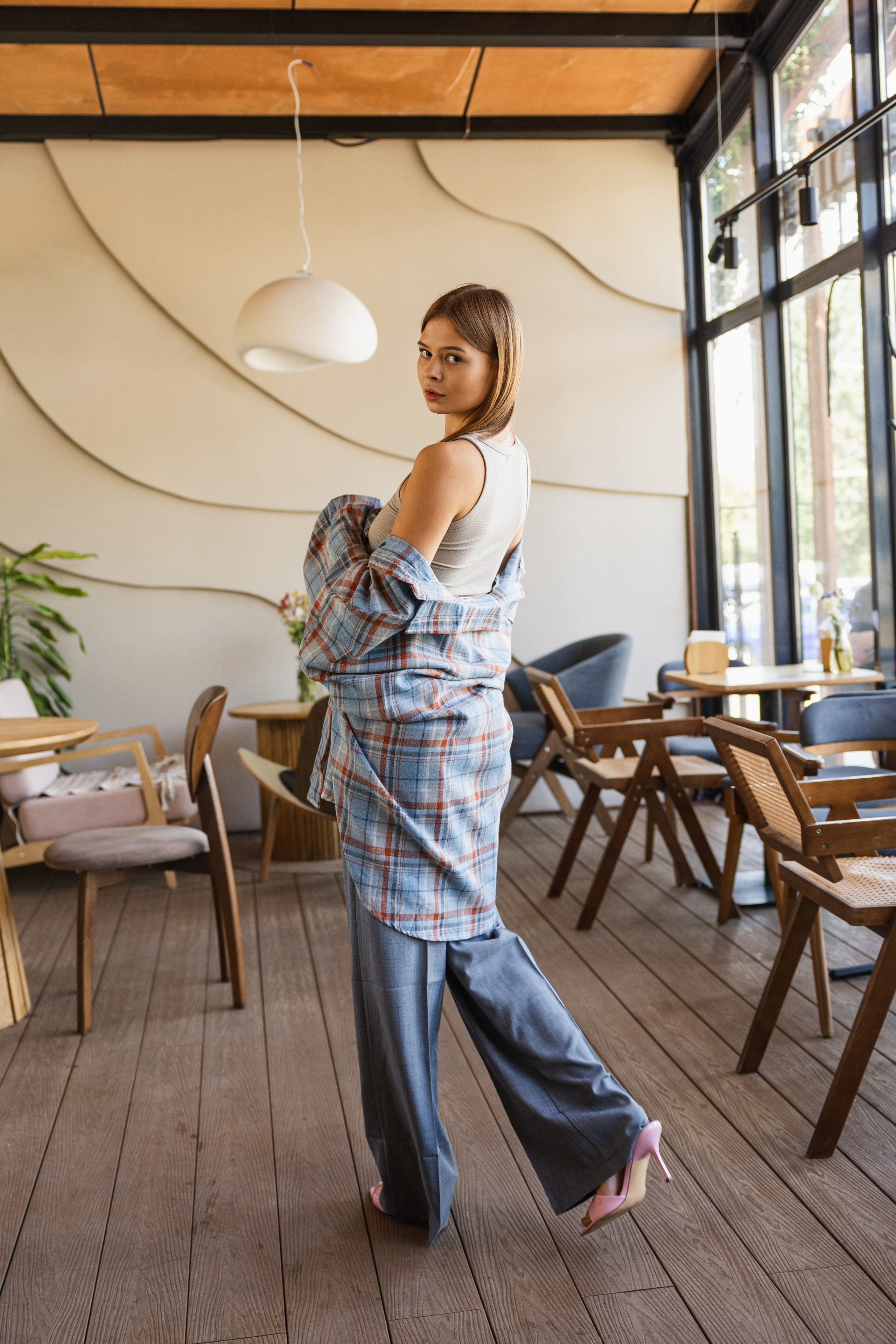 Кофейня. Свадебный фотограф Краснодар Ростов Солоникова Вероника