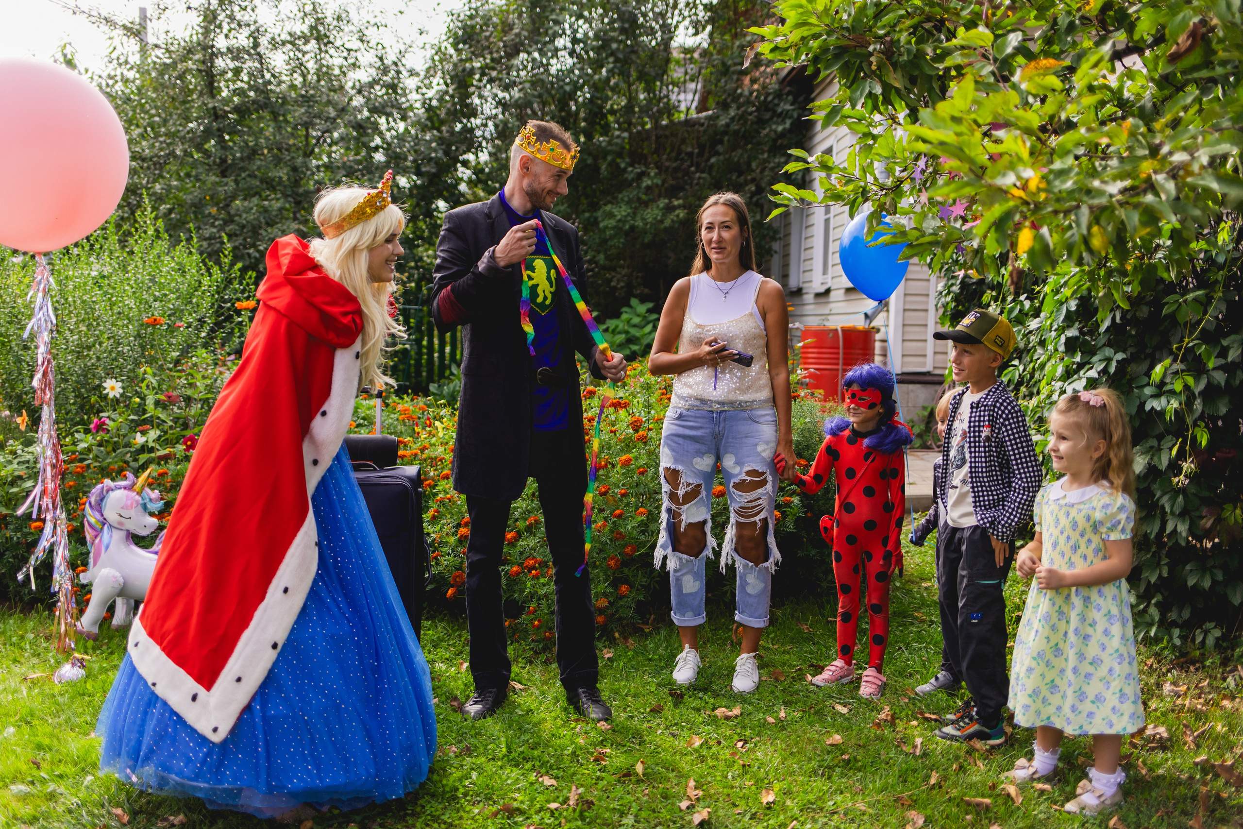 День Рождения Элизабет 🎂