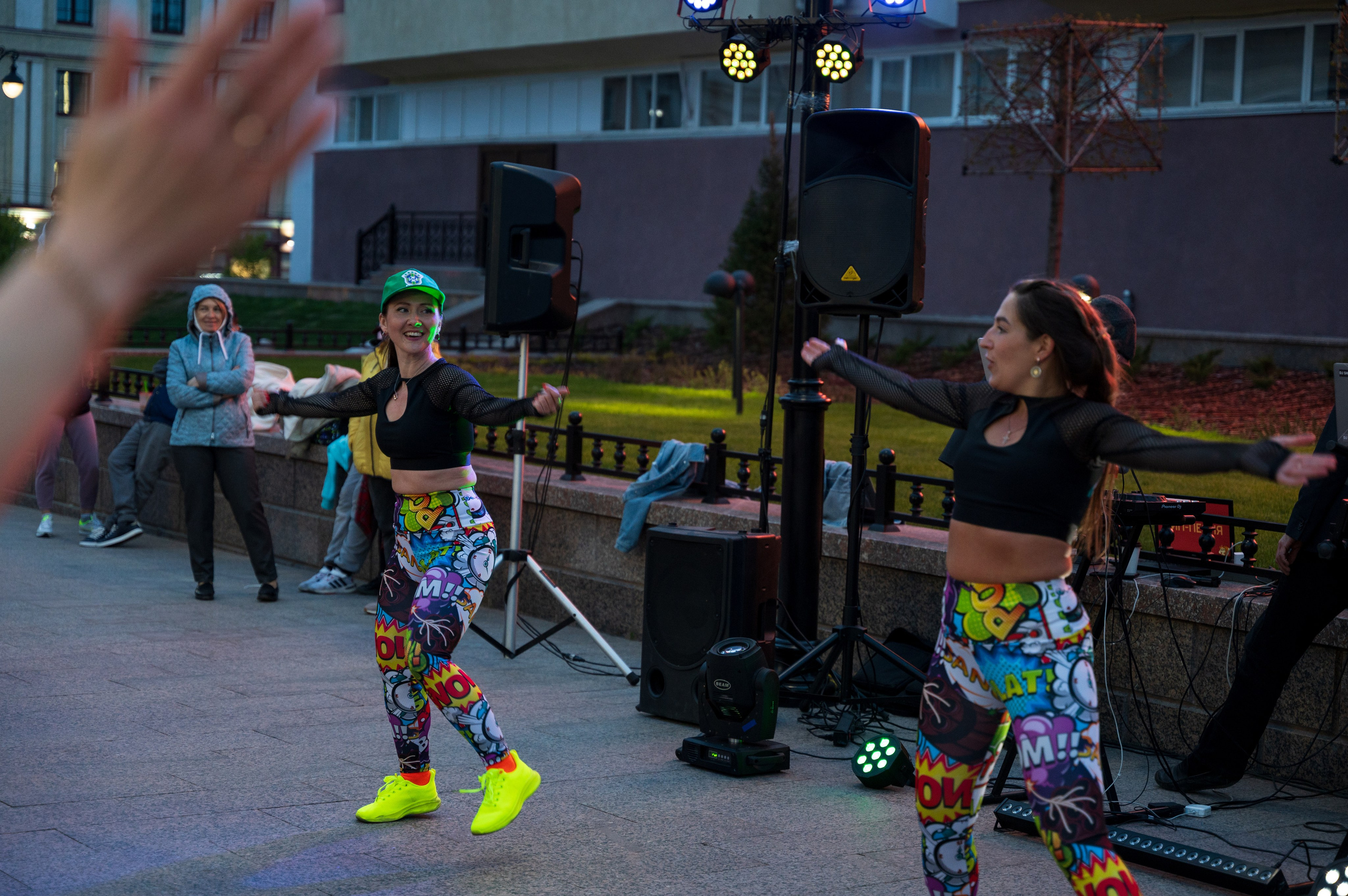 Танцевальная суббота в Городском саду | 03.05.2025. Фотограф в Омске Елизавета Кириллова