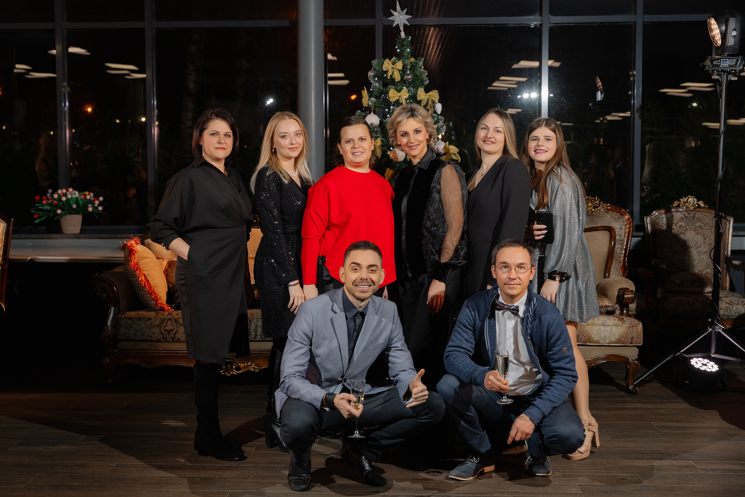 Корпоративная новогодняя фотосъемка для BELARUSBANK в Ресторане «Урарту». Свадебный фотограф в Минске/Беларуси Сергей Спиридонов