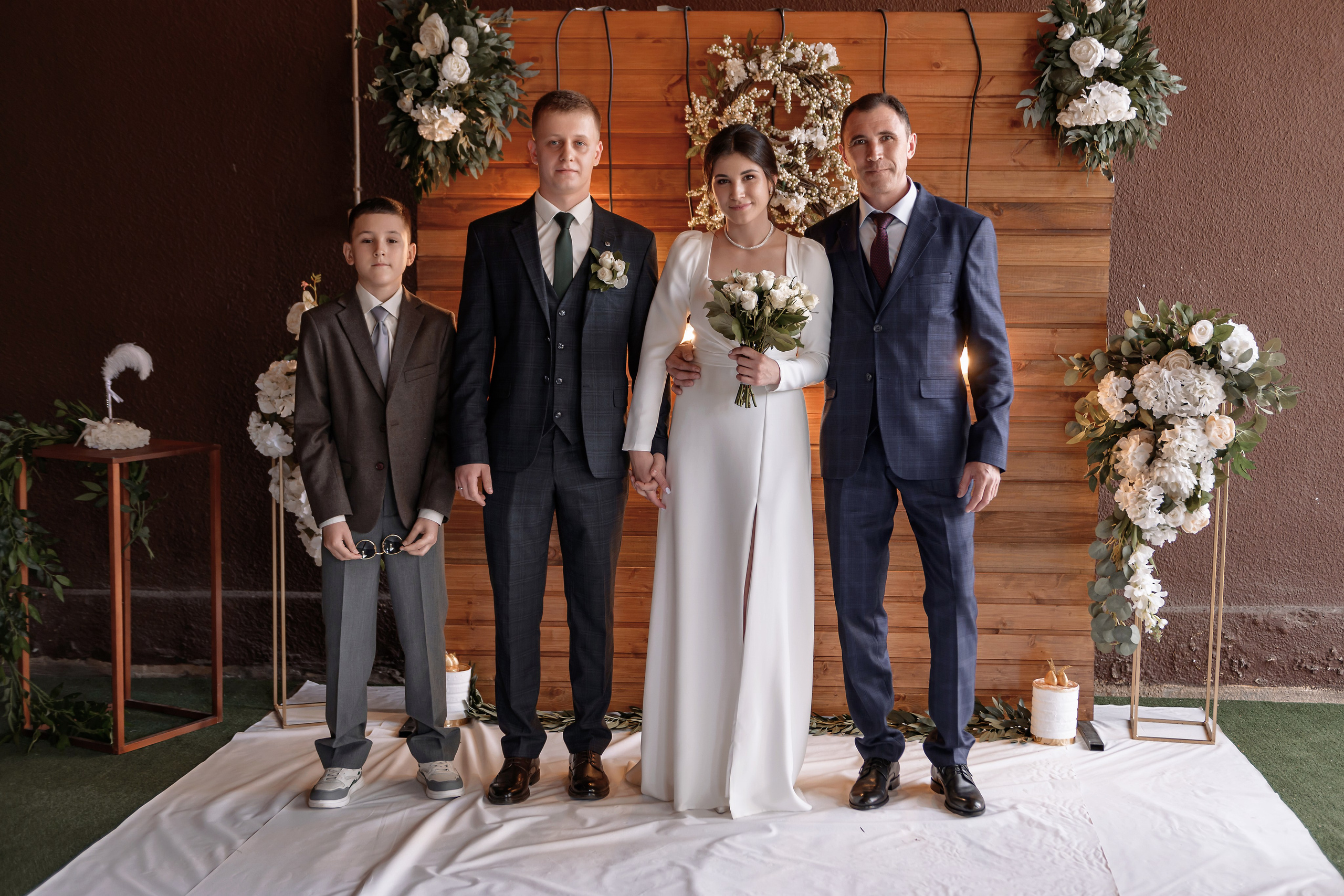 Эдуард и Виктория. Свадебный фотограф Белгород Валуйки Старый Оскол Воронеж