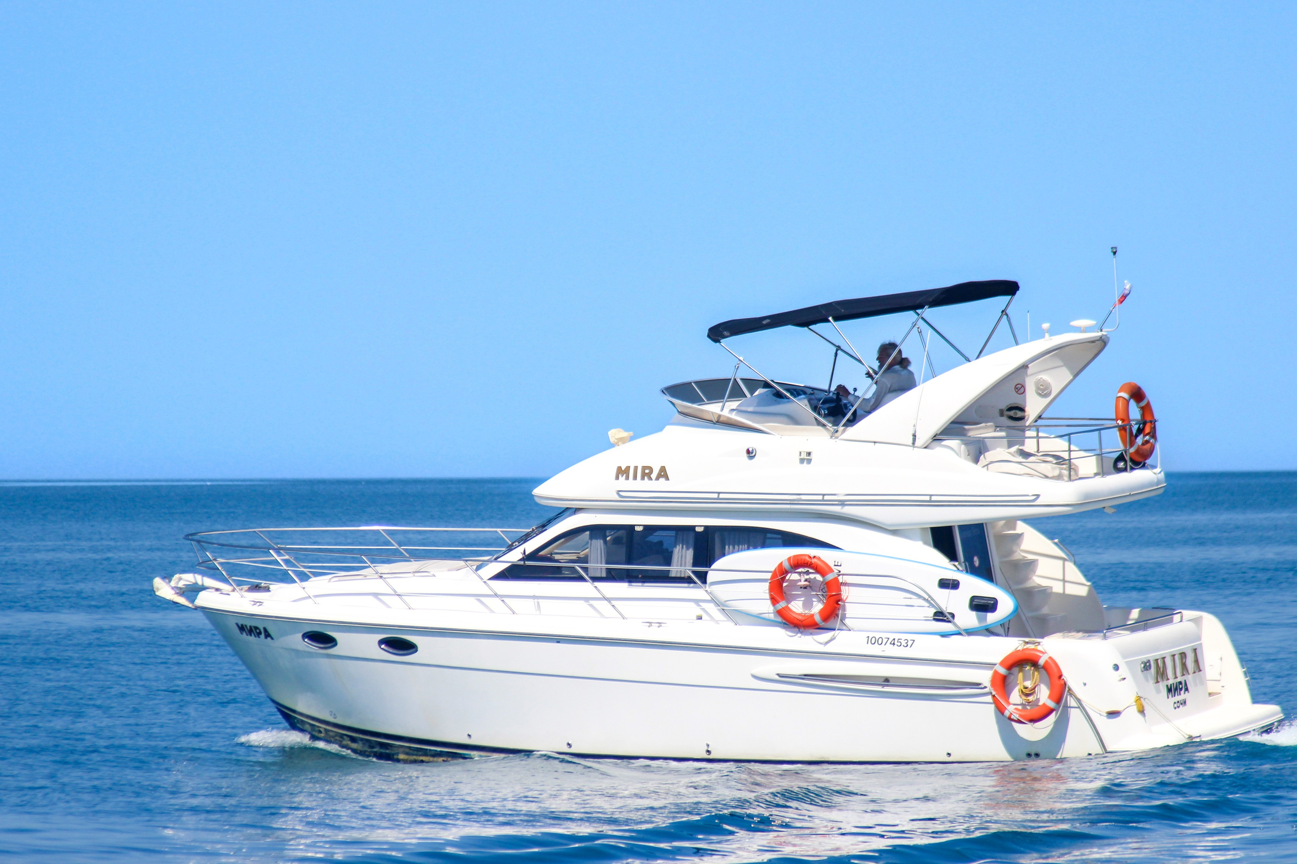 Яхта Мира Аренда Яхты в Сочи Яхтанаморе YACHTNAMORE YACHTANAMORE