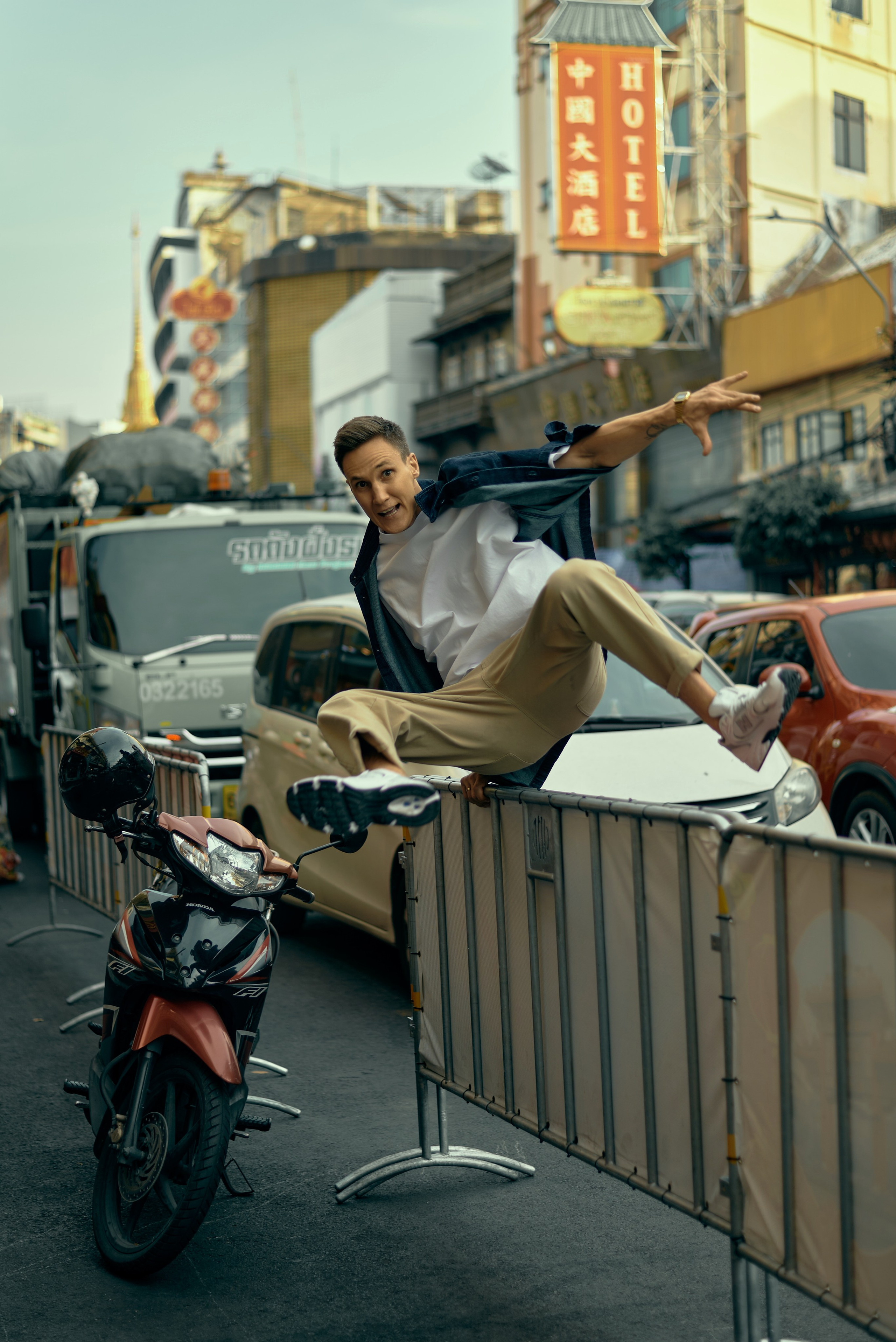 Alexandr — store of one day in Chinatown (Bangkok). Photographer Bangkok — Pattaya | фотограф Бангкок — Паттайа