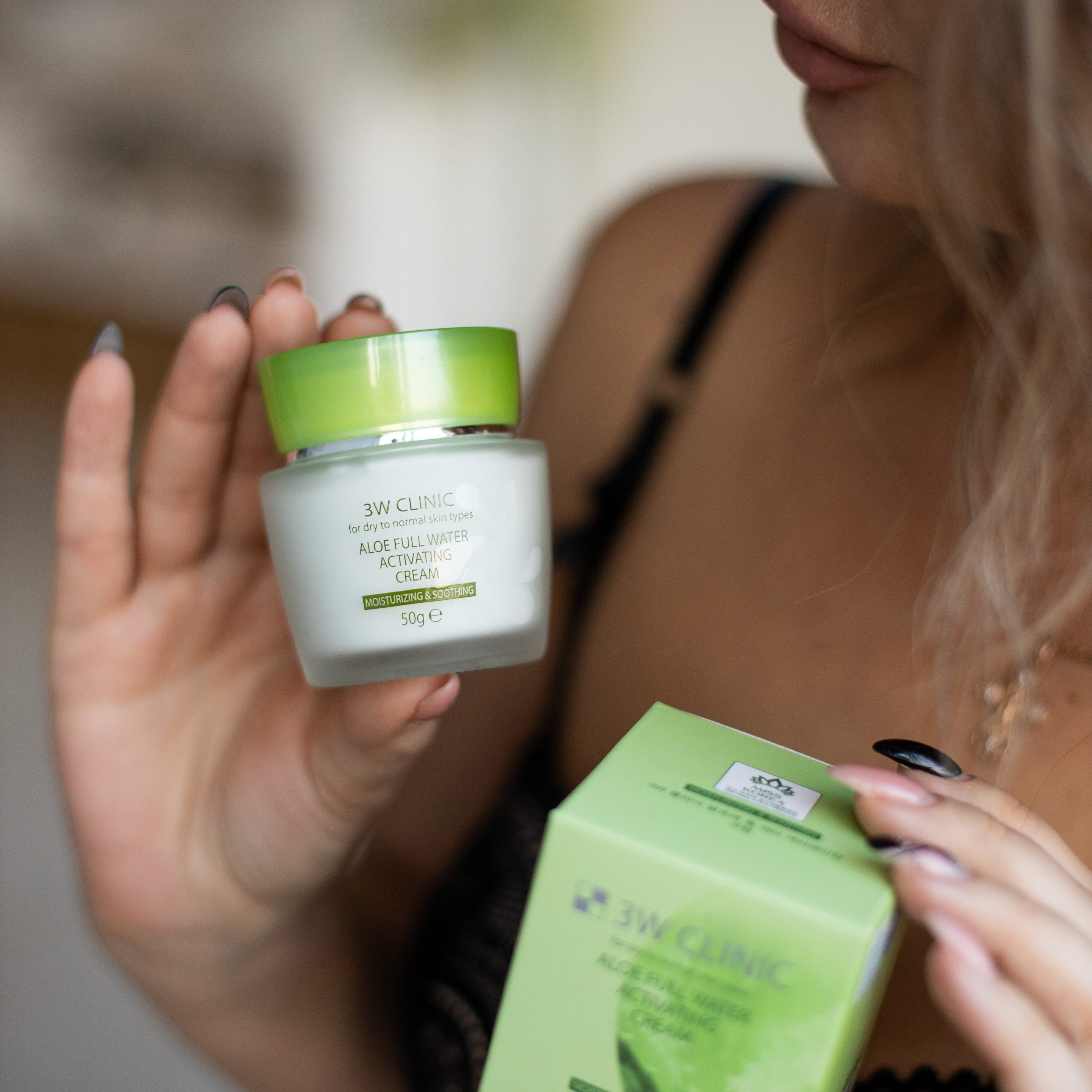 Контент съемка средств для ухода. Фотограф Москва