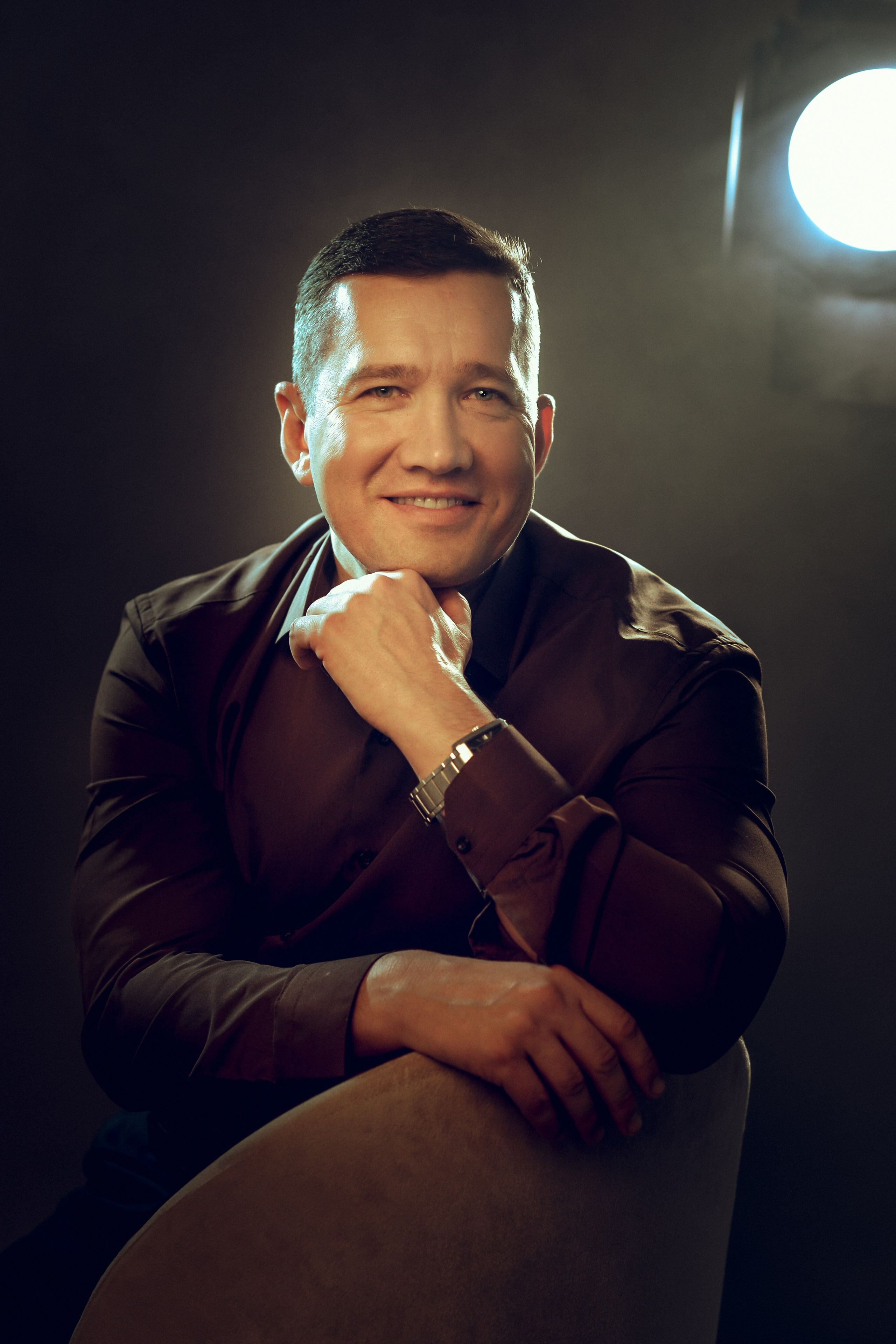 МУЖСКОЙ ПОРТРЕТ. Фотограф Юлия Антушева