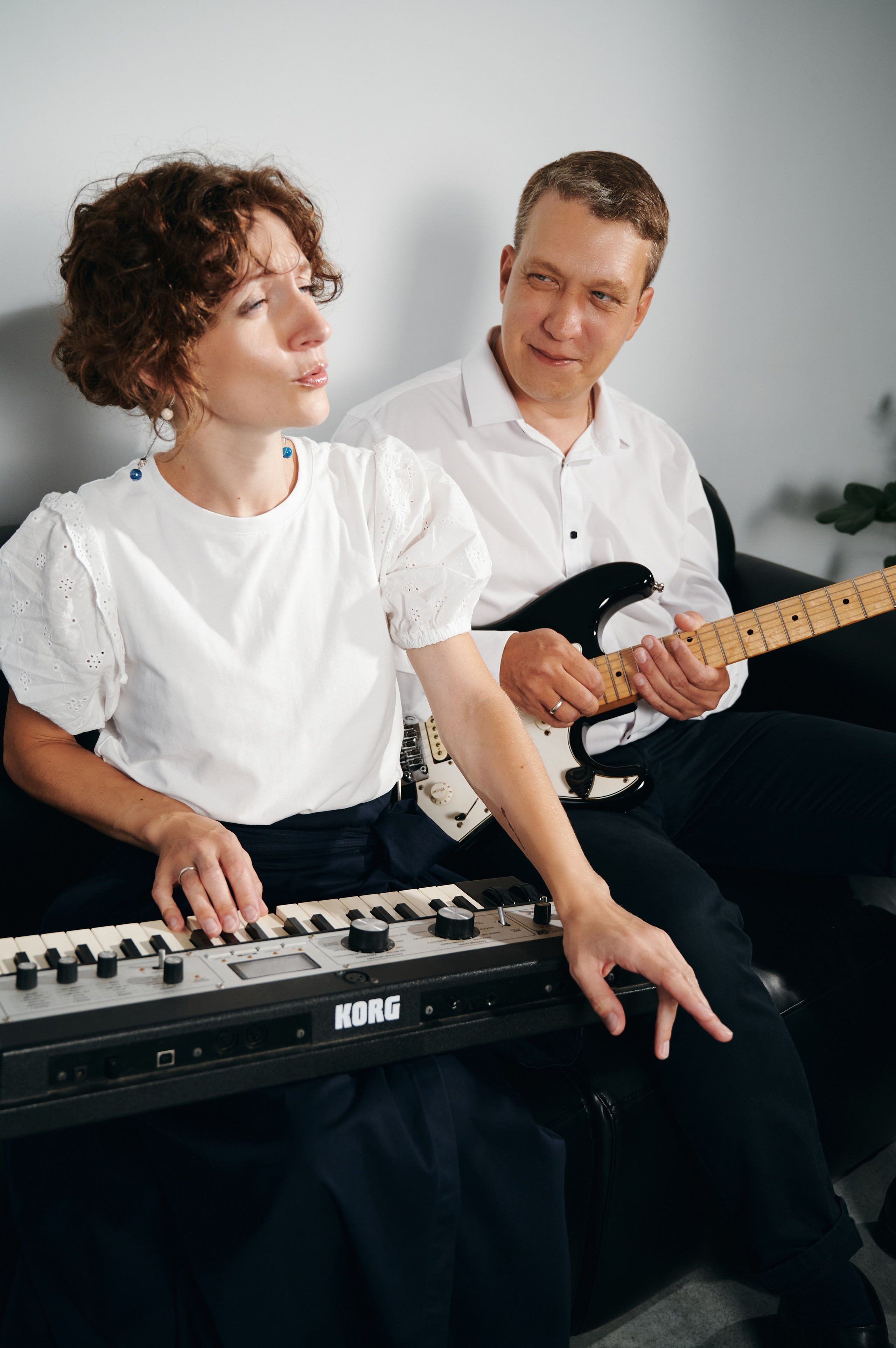 Бизнес съёмка группы «Политика». Виктория Ларина — Портретный профессиональный фотограф в Иркутске