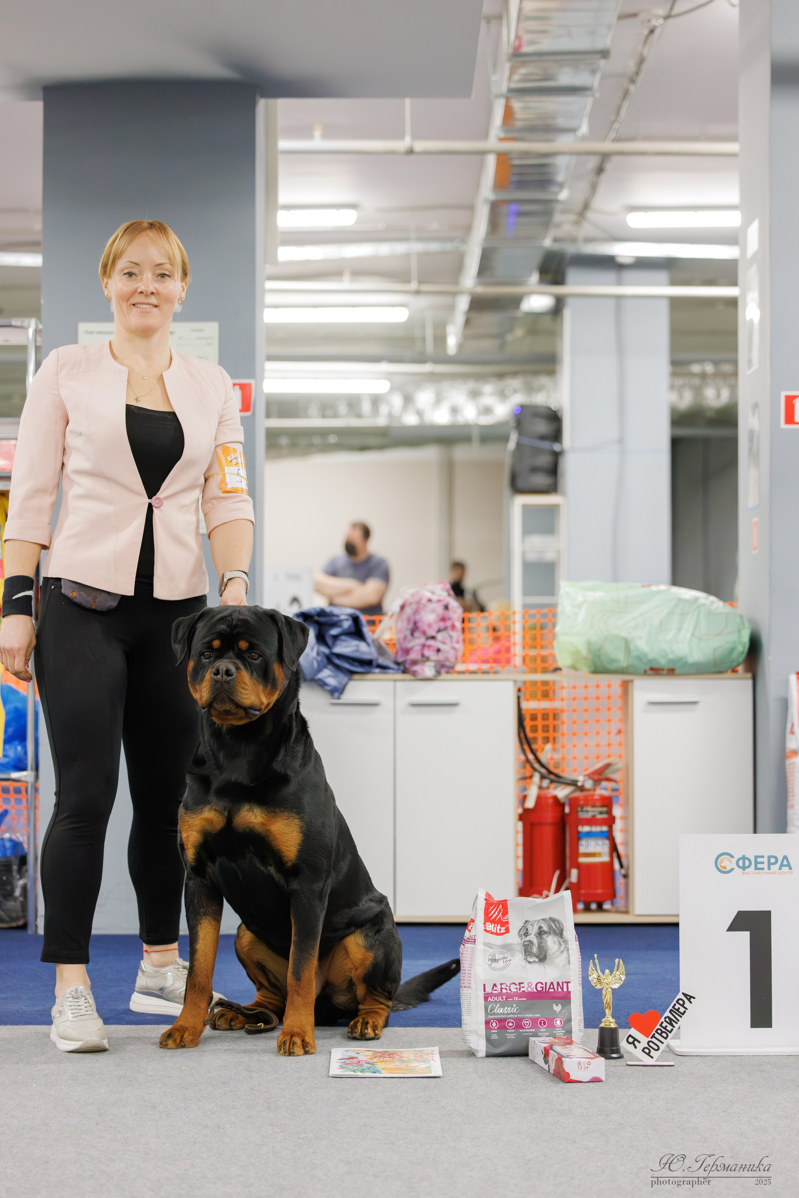 Сфера и Крокус 8,9,16 и 30.03.2025. Фотограф-анималист Юлия Германика