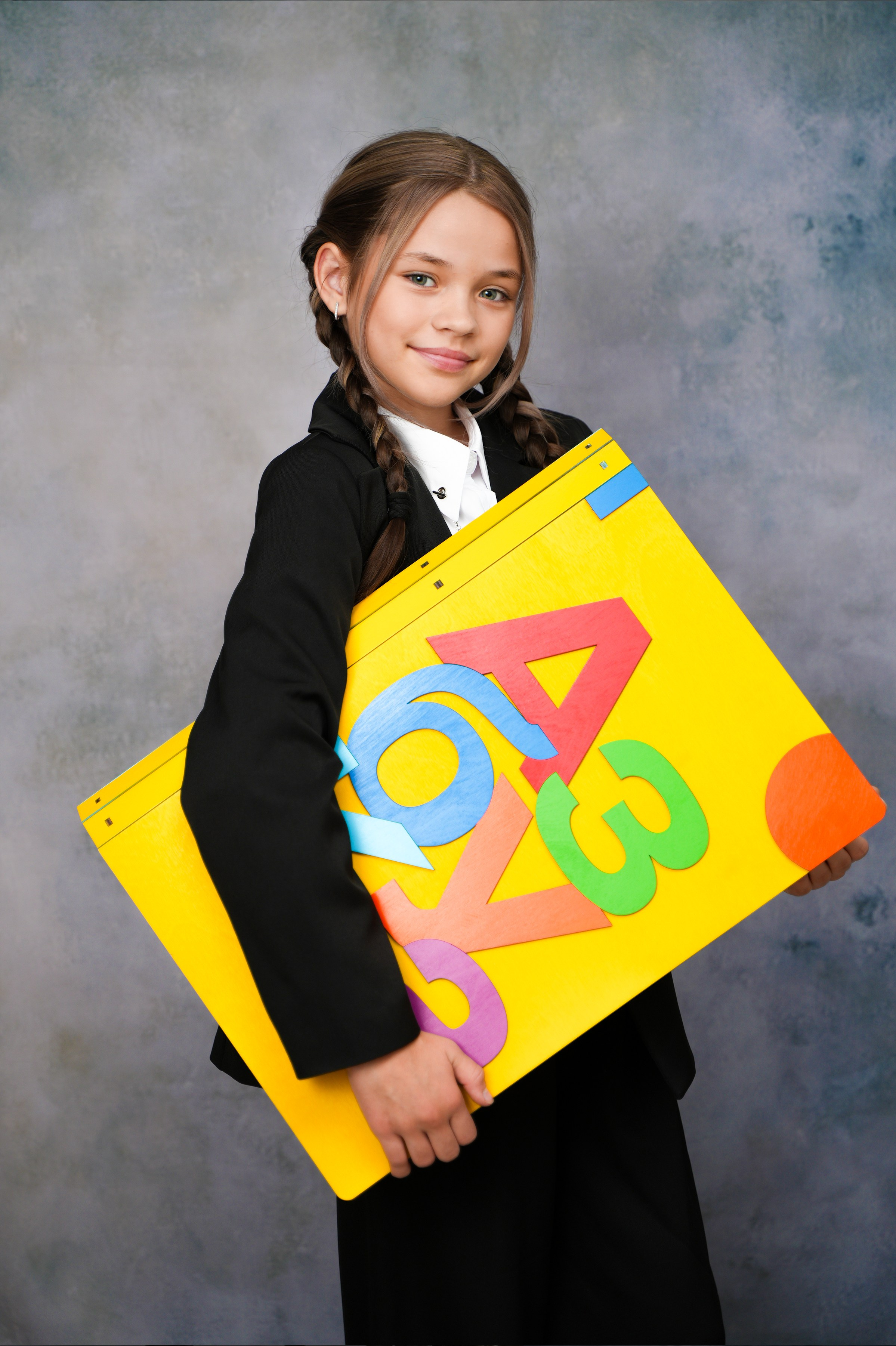 Фон начальные классы. Школьная фотография Поповы