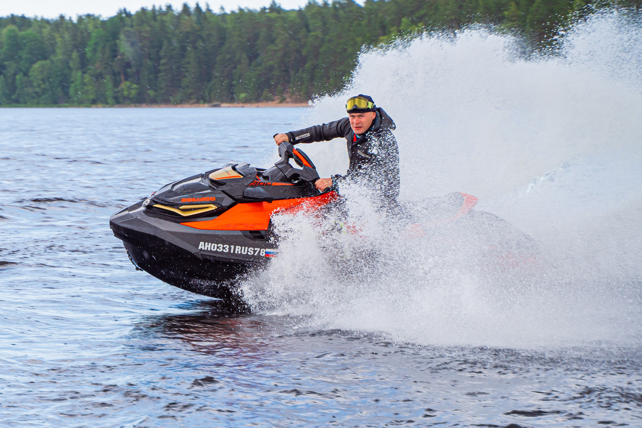 Гидровыезд в Коневский мужской монастырь. Свадебный, семейный, портретный, репортажный фотограф в Санкт-Петербурге