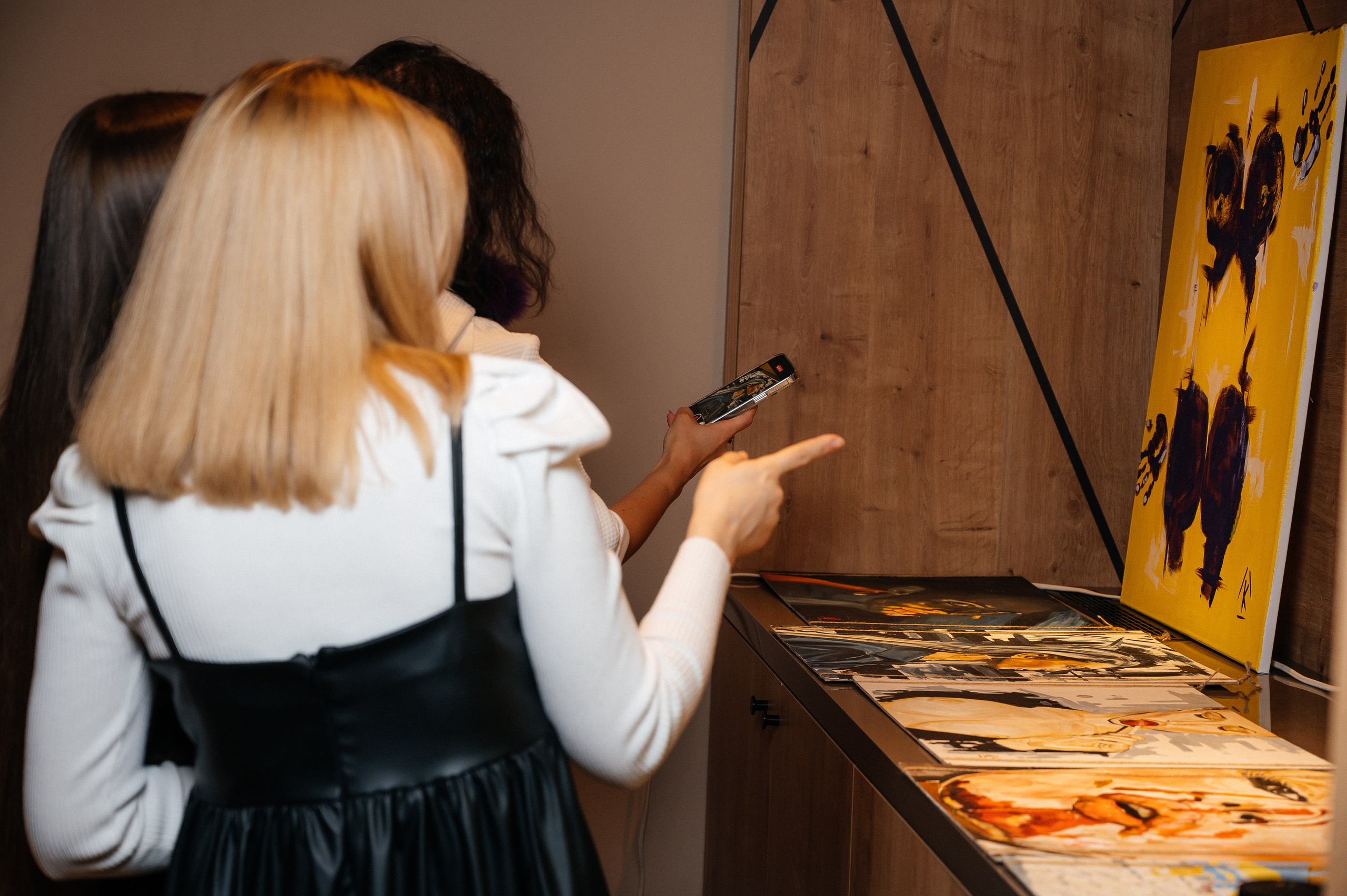 Рисуем телом, Карим COSMOS. Фотограф Нижний Новгород