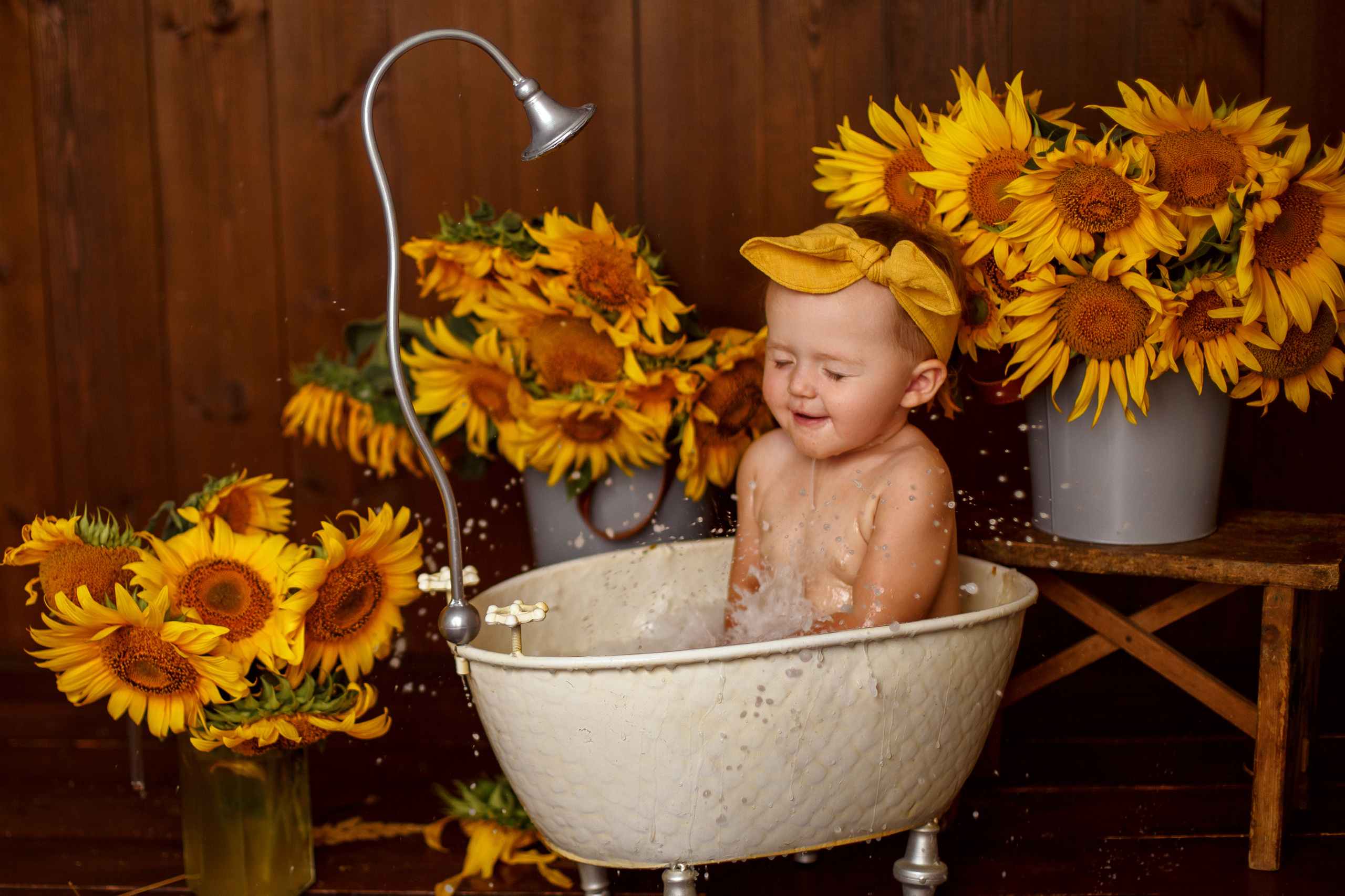 Молочные ванночки. Детский фотограф и фотограф новорожденных в Воронеже Наташа Алехина