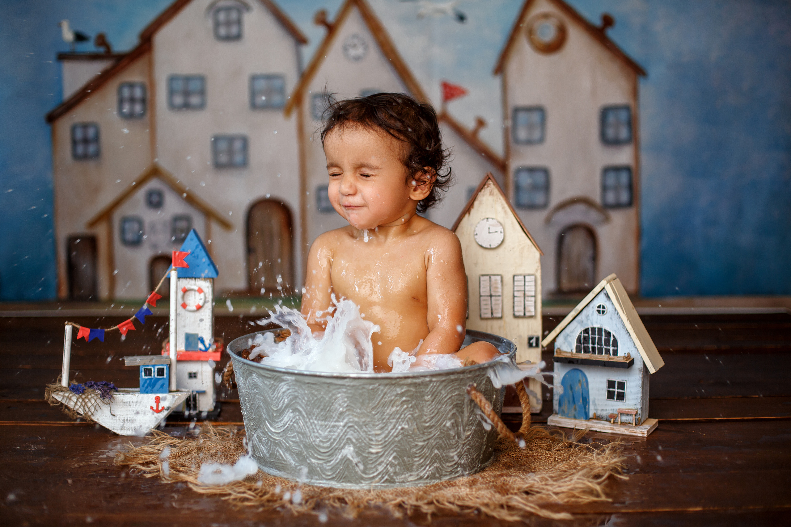 Молочные ванночки. Детский фотограф и фотограф новорожденных в Воронеже Наташа Алехина