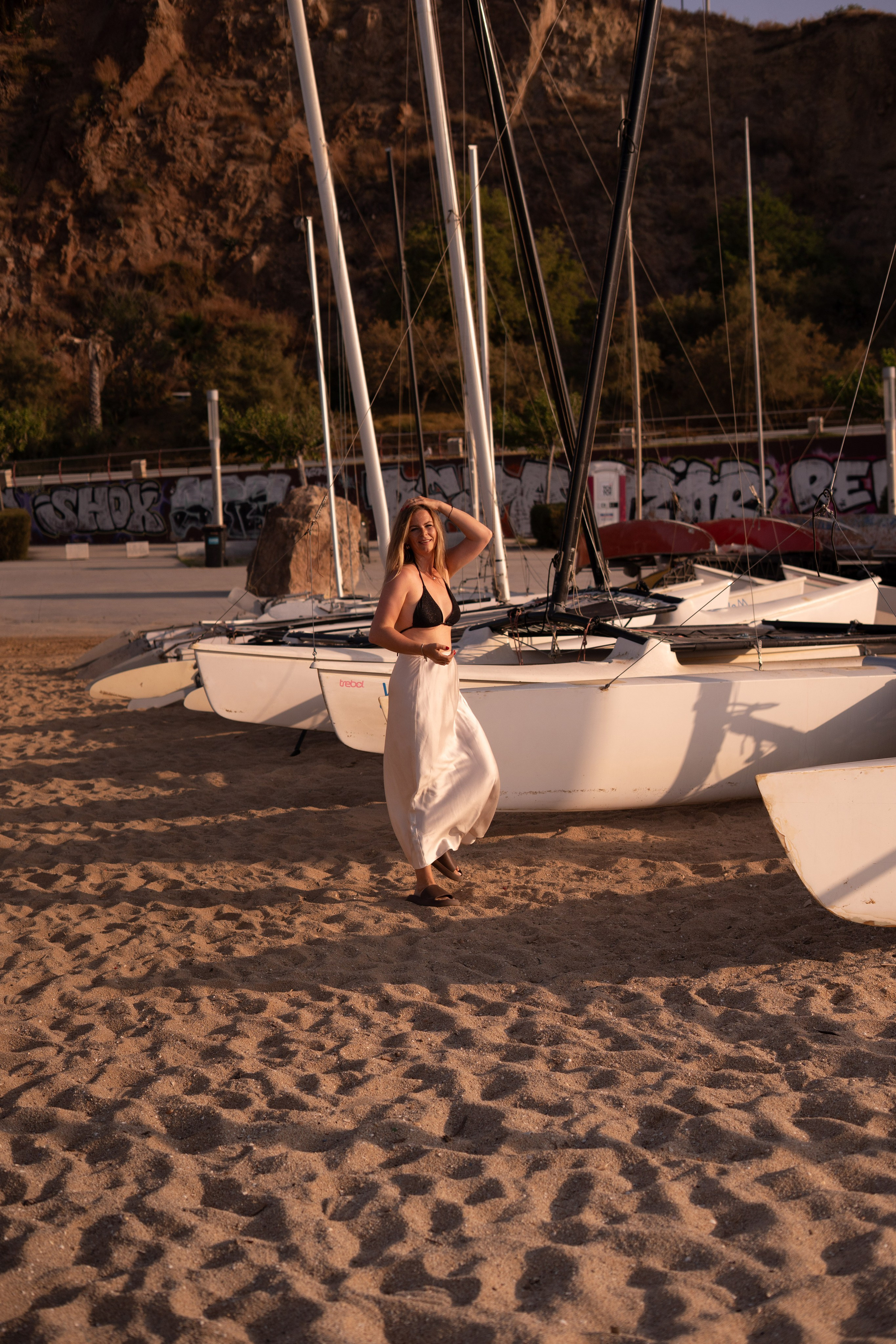 Masha and Timur. Wedding Photographer in Barcelona and Medellin