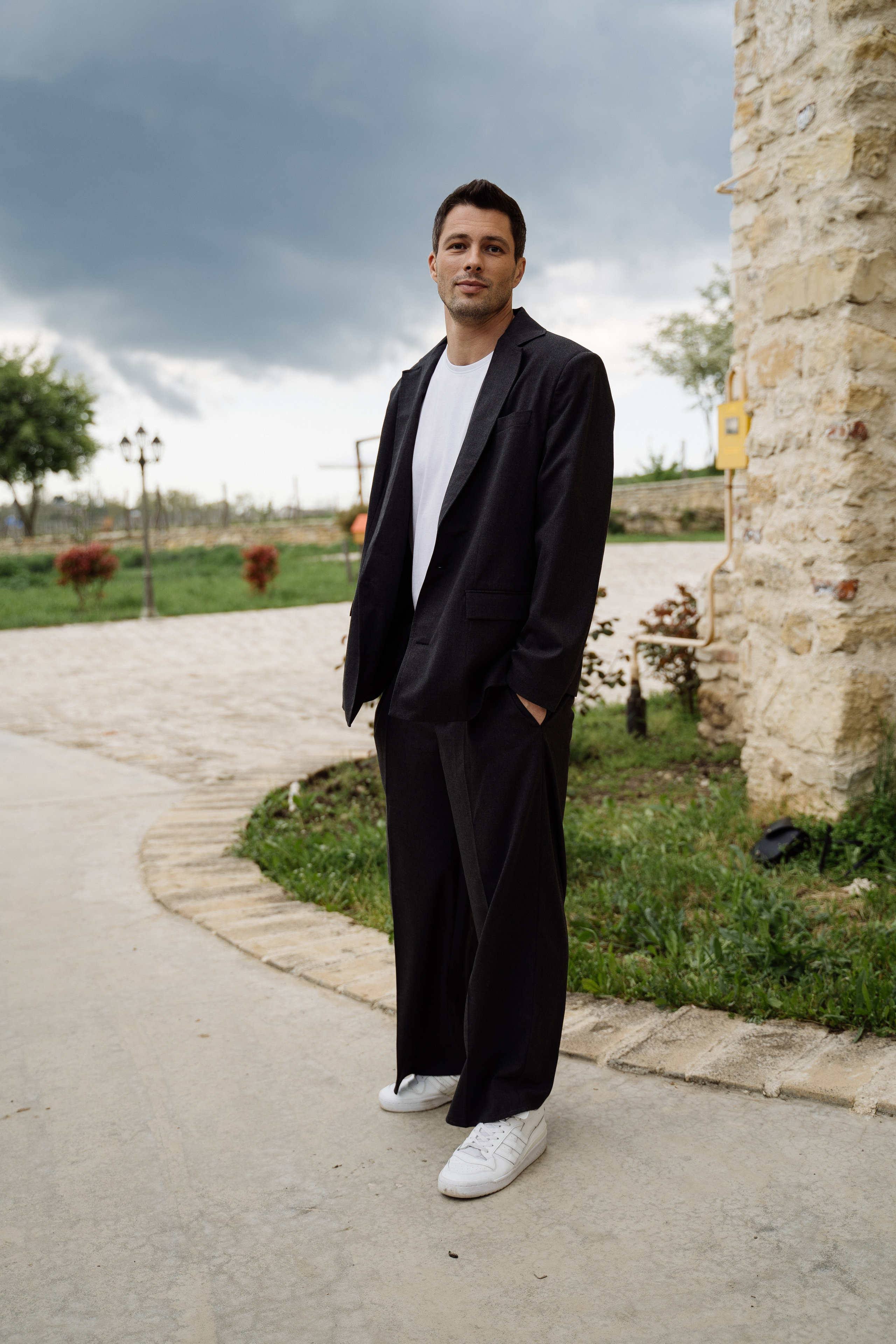 Свадьба в шато. Свадебный фотограф организатор в Санкт-Петербурге Ассоль Опарина