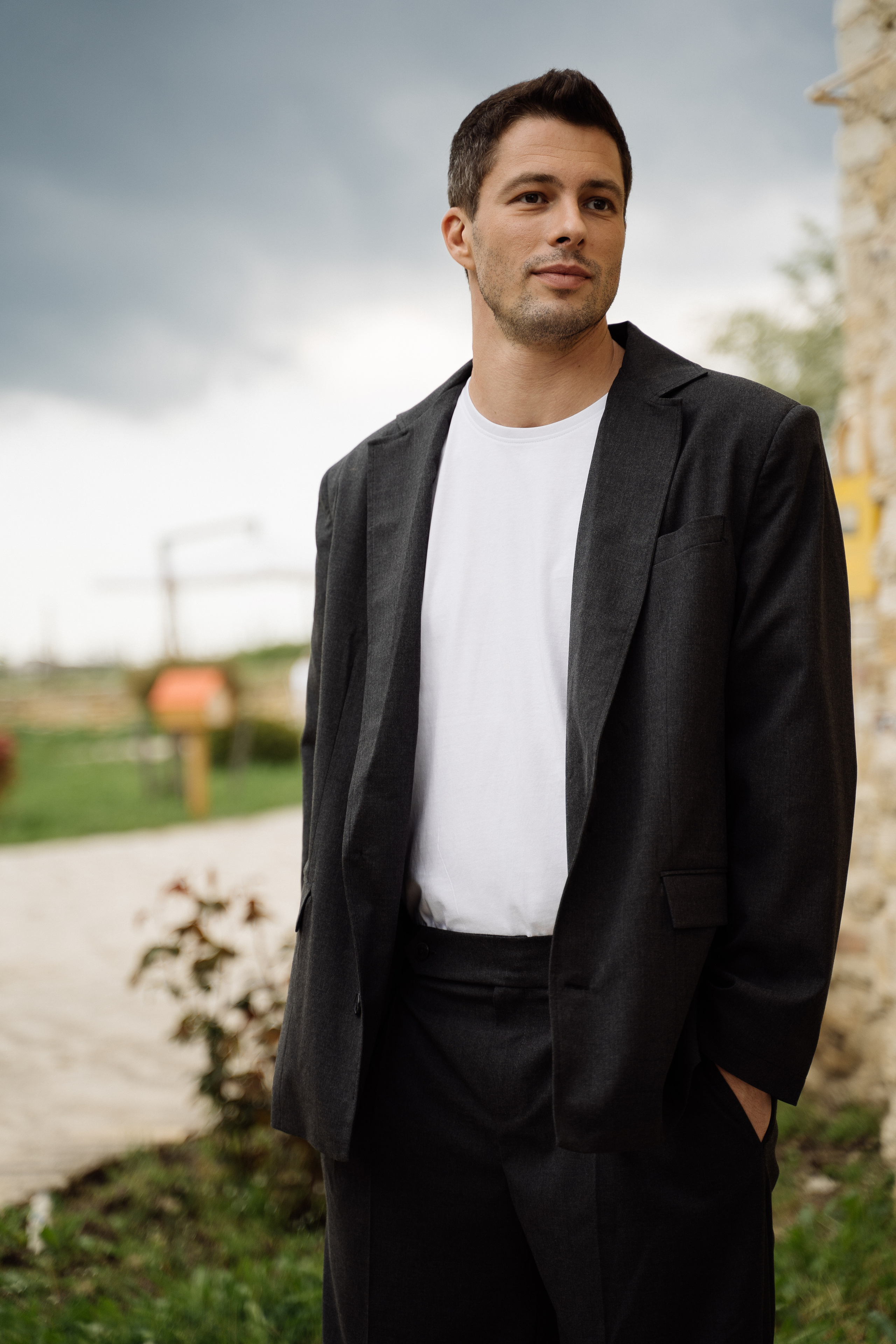 Свадьба в шато. Свадебный фотограф организатор в Санкт-Петербурге Ассоль Опарина