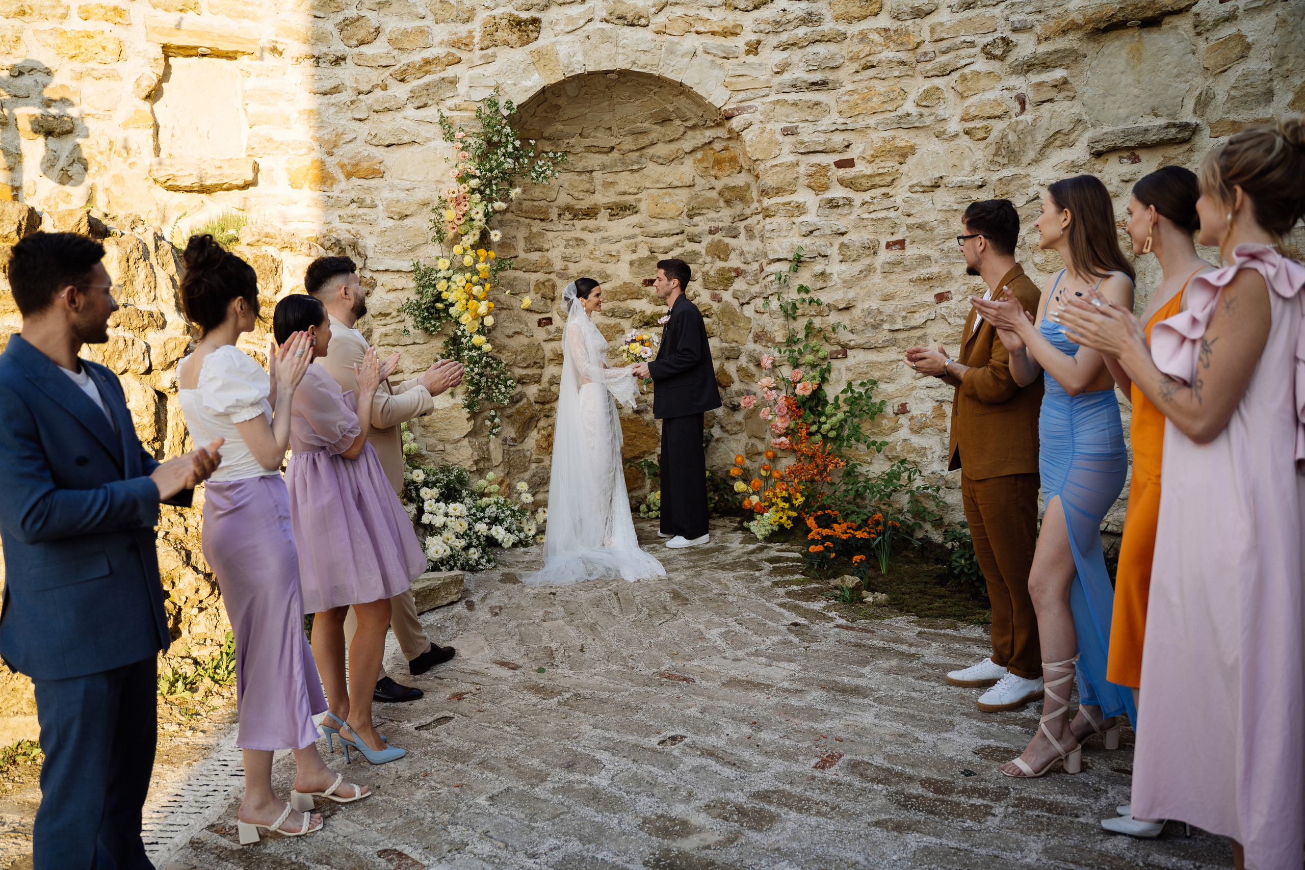 Свадьба в шато. Свадебный фотограф организатор в Санкт-Петербурге Ассоль Опарина