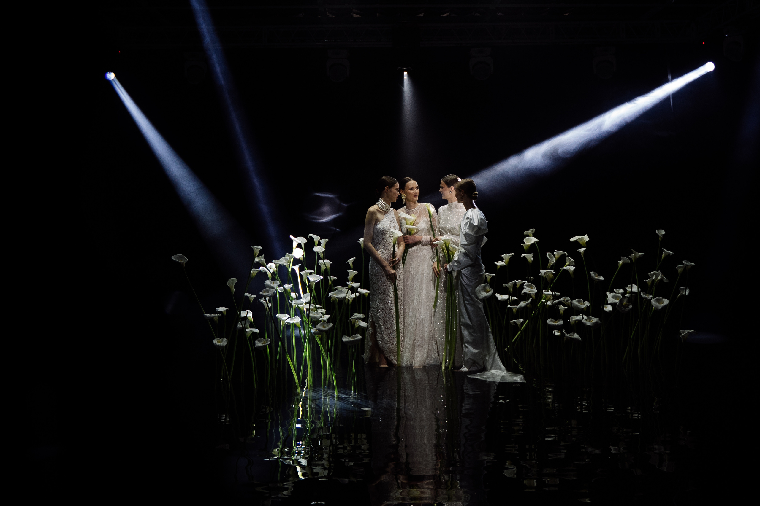 Вдохновение подиумом. Свадебный фотограф организатор в Санкт-Петербурге Ассоль Опарина