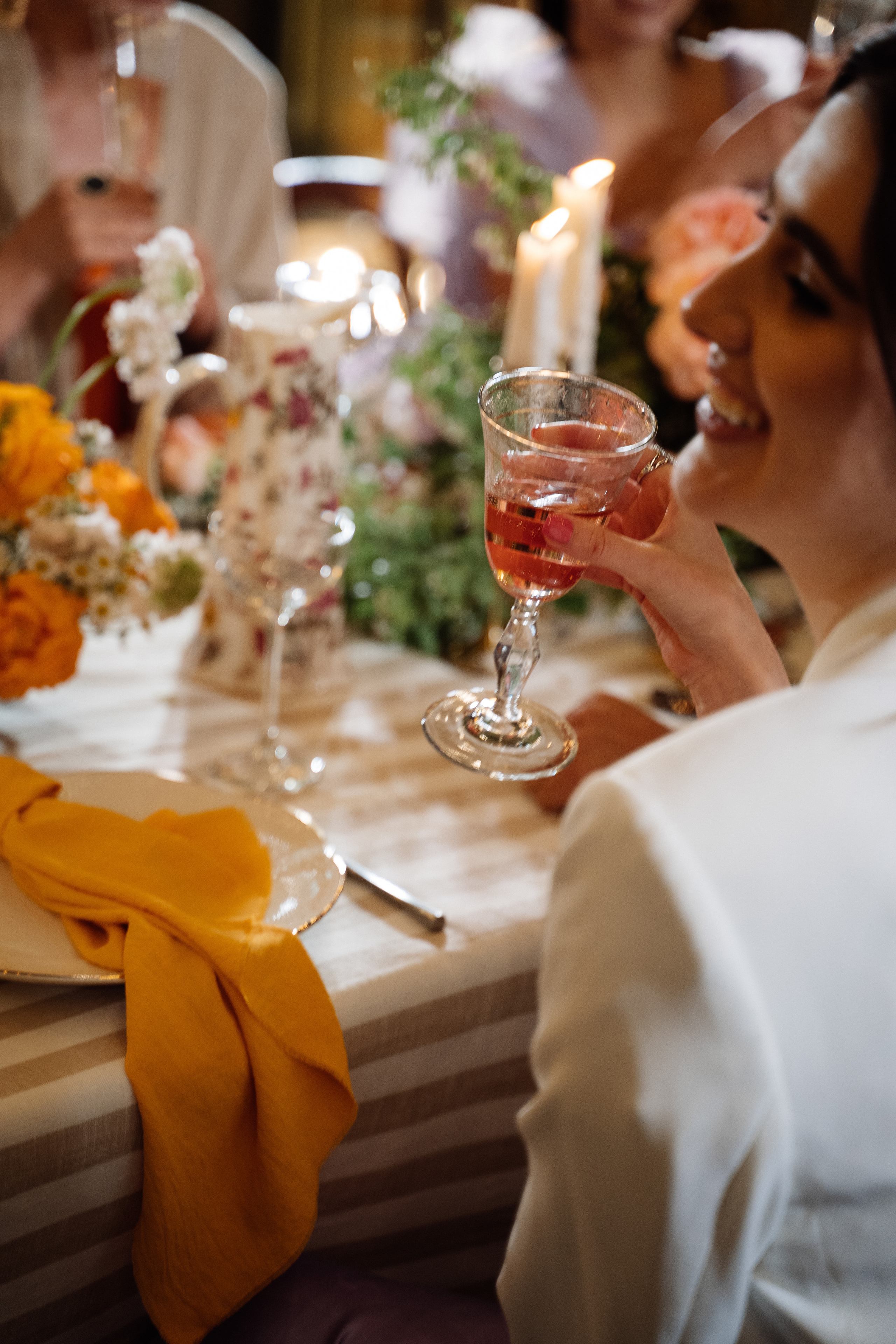 Свадьба в шато. Свадебный фотограф организатор в Санкт-Петербурге Ассоль Опарина