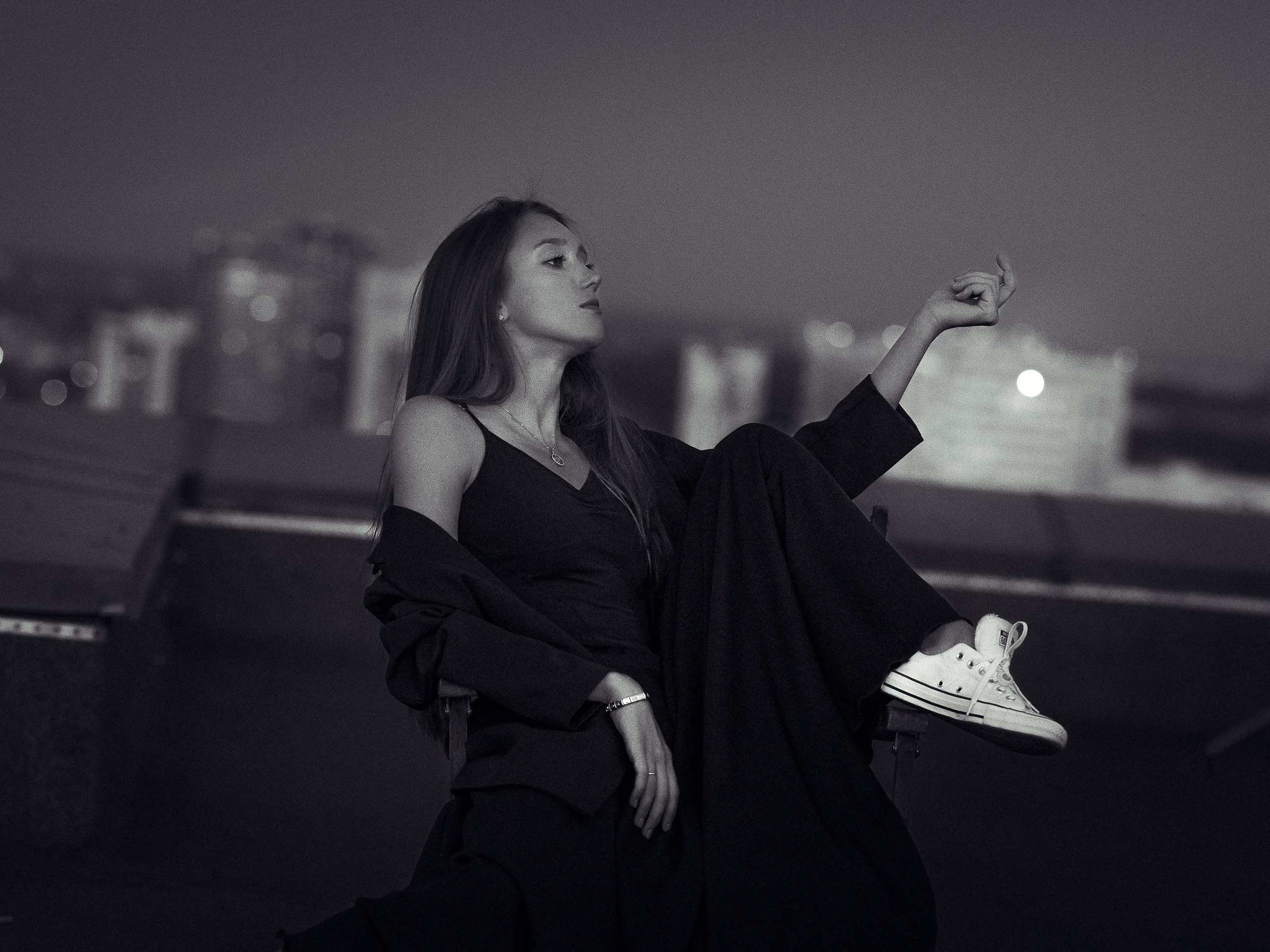 Шерше ля фам (женские портреты улица). Спортивный и портретный фотограф