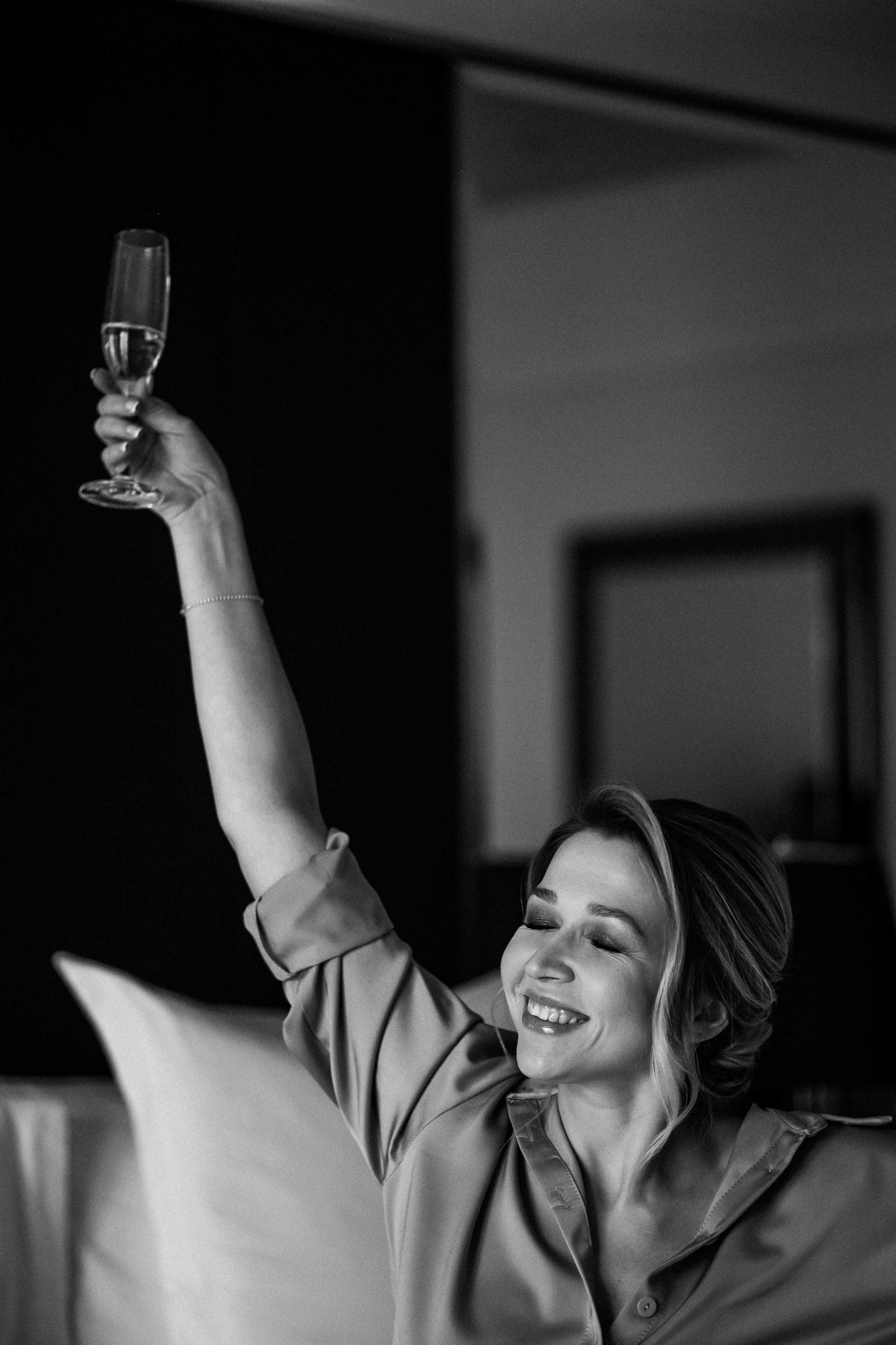 Веселая фотография невесты