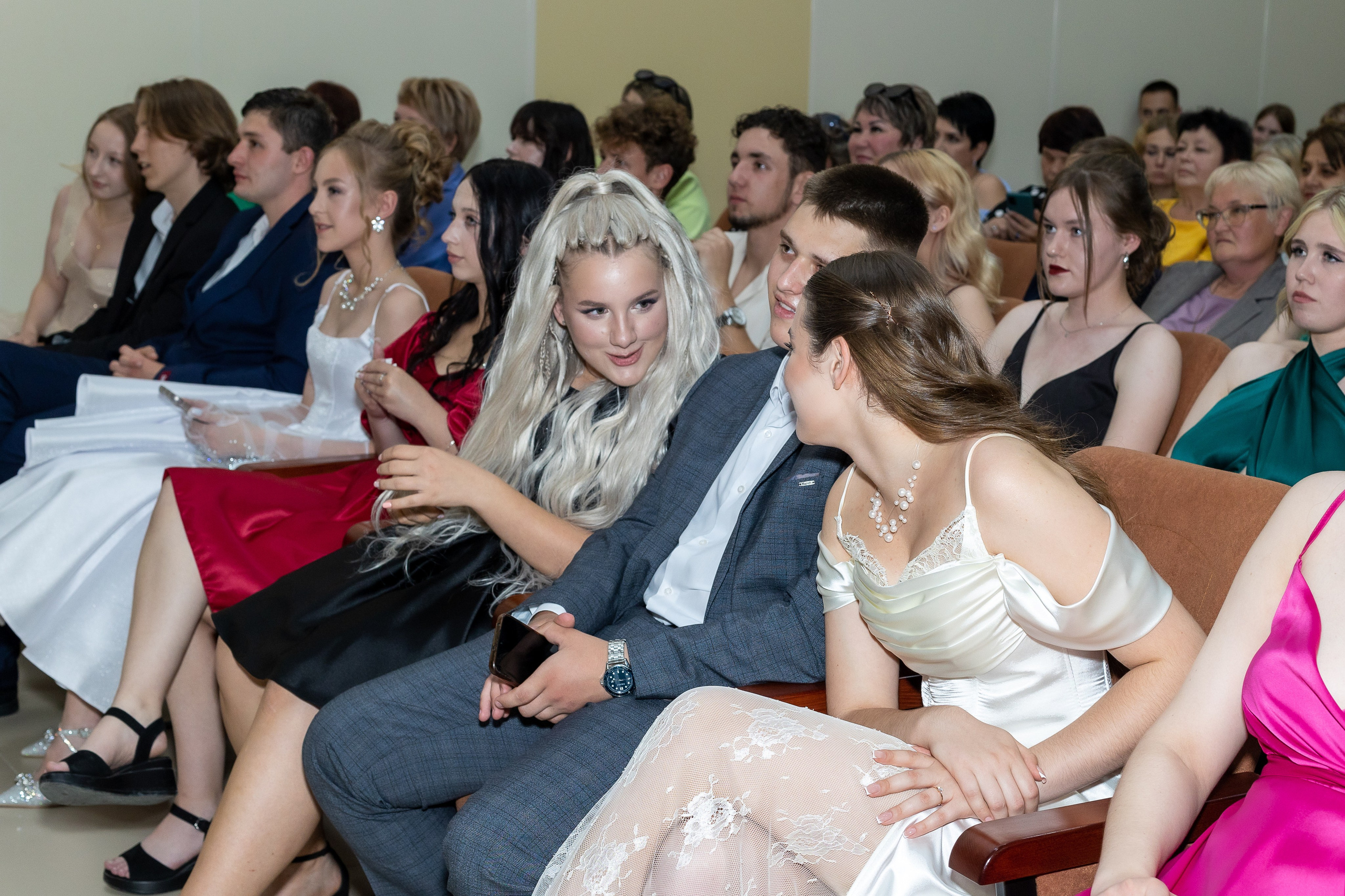 Вручение аттестата 2025. Выпускные альбомы Майкоп, Краснодар Елена Золотарева