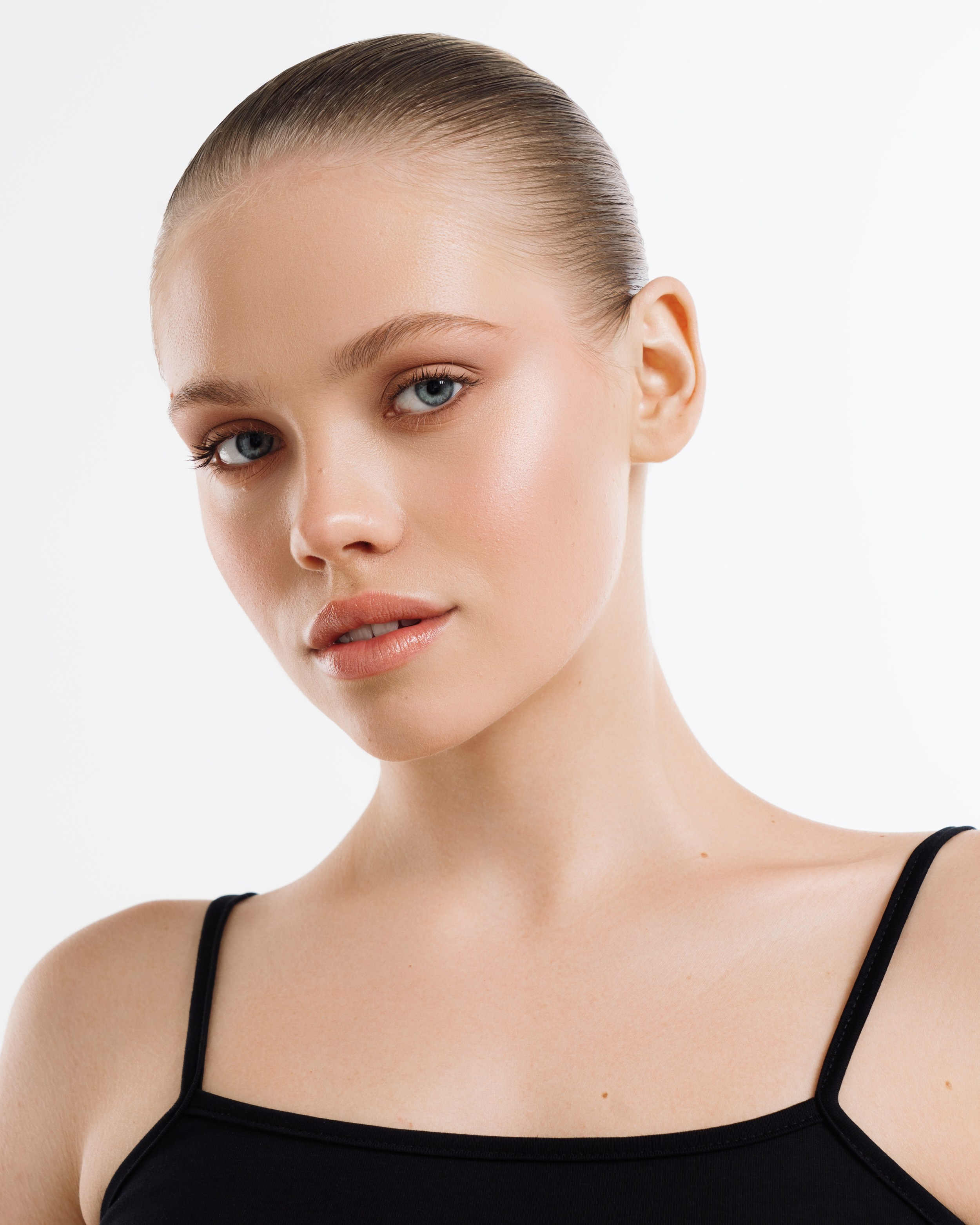 Lic Eye shadow. Fashion фотограф и Арт директор. Санкт-Петербург и Москва