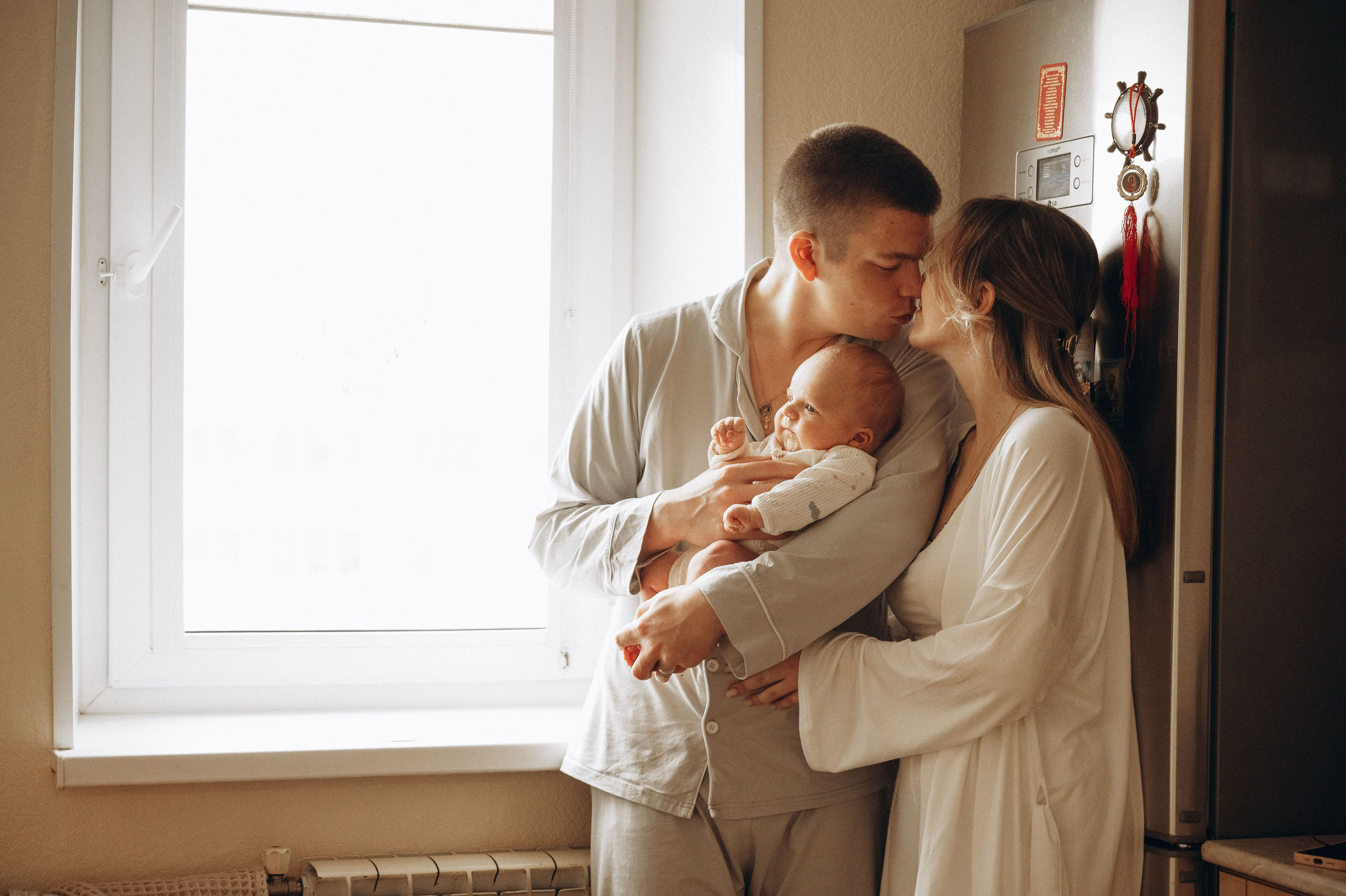 Иван, Ксения и Лев. Фотограф беременности и семьи, домашние съемки, Ньюборн