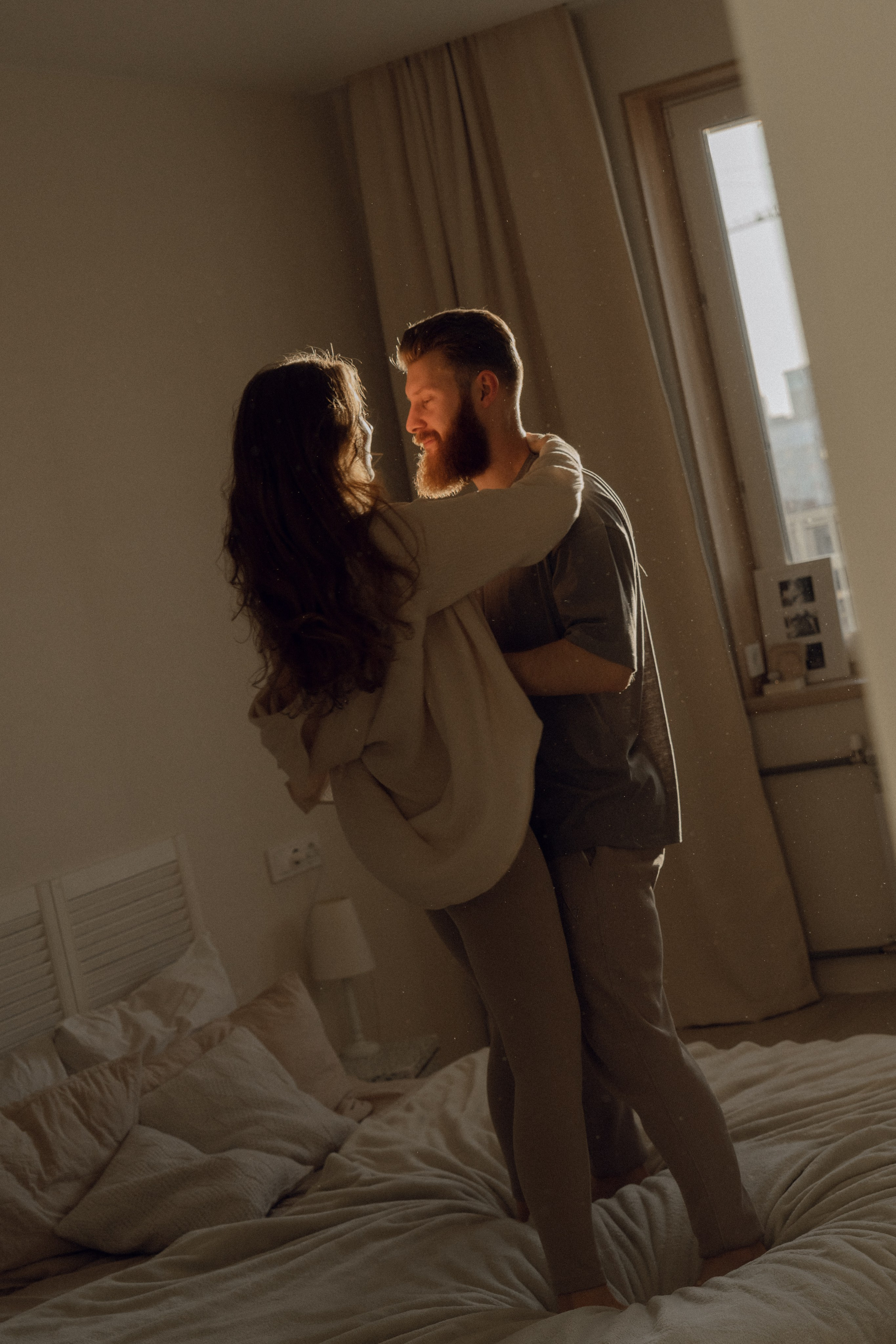 Парная домашняя фотосессия в Архангельске. Портретный и свадебный фотограф в Архангельске Елизавета Стрекаловская