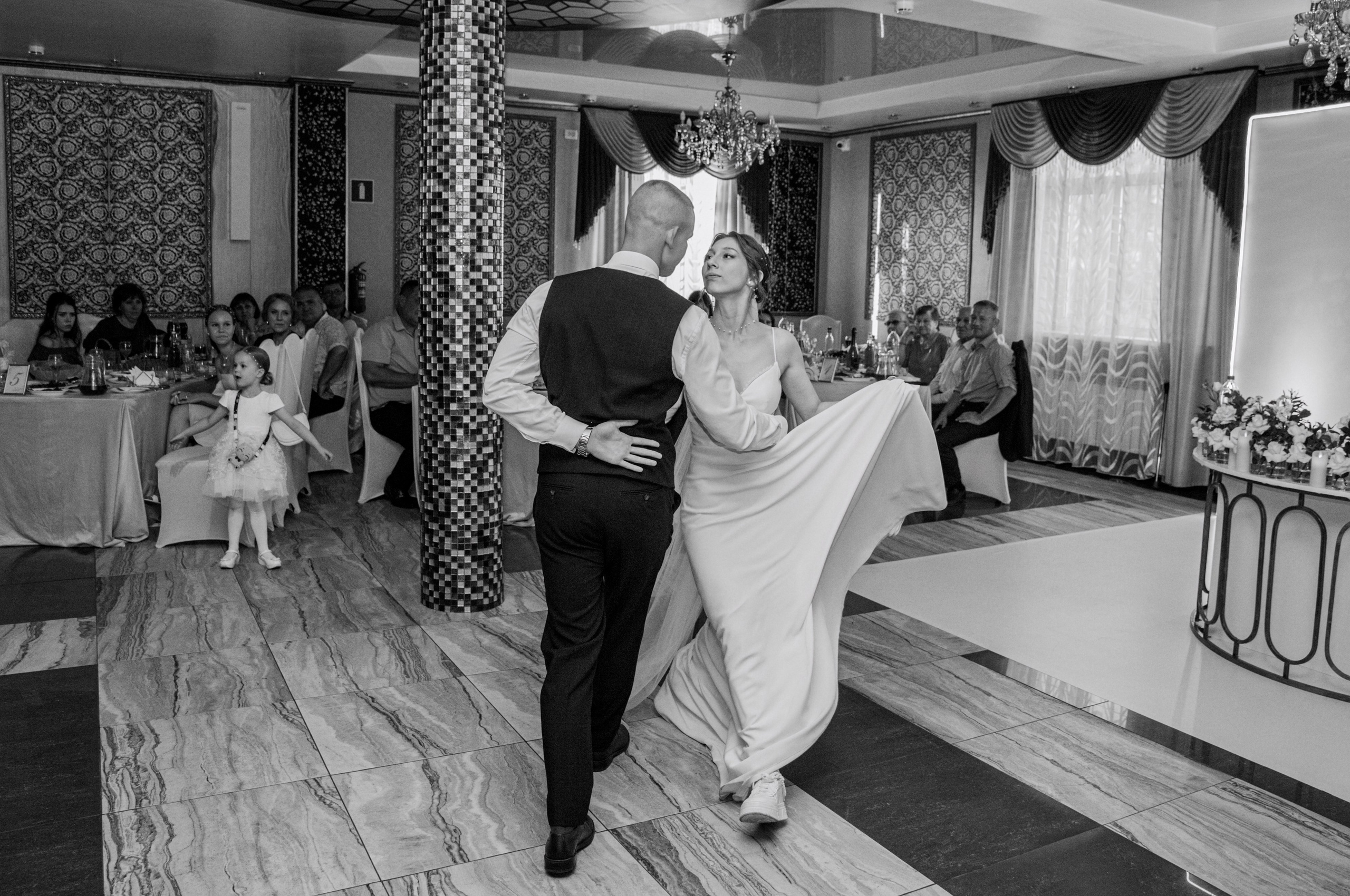 Данила и Даша. Свадебный и семейный фотограф Самара и Самарская область Дарья Зарипова