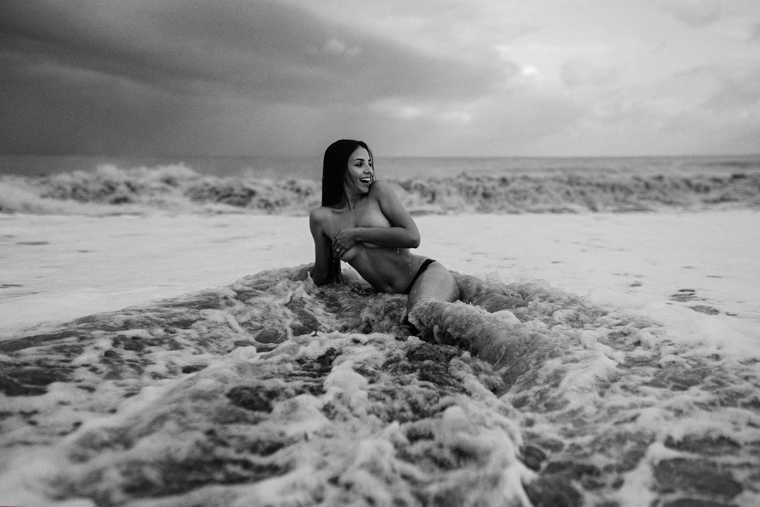 Lusy. Elopement Wedding Photographer