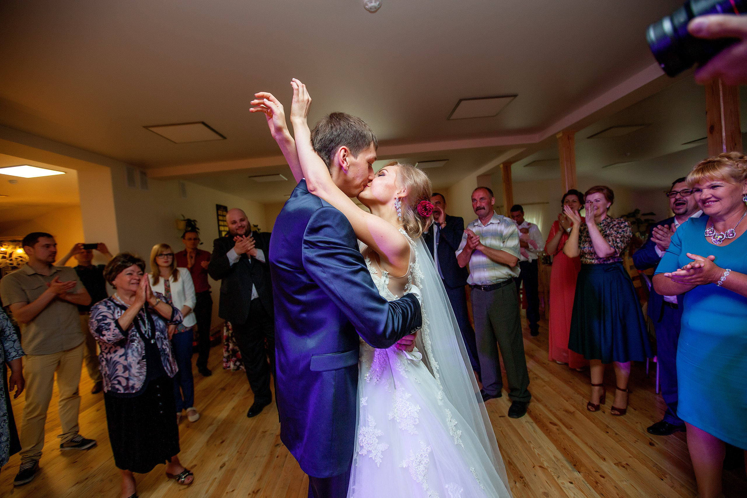 танец жениха и невесты